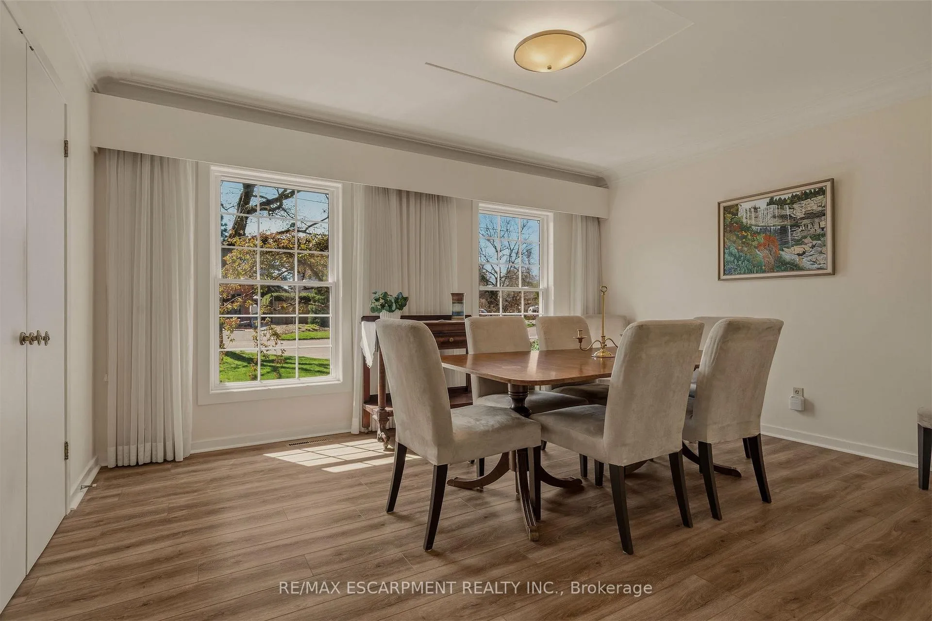 Photo 5 of 88 Bertram Drive, Hamilton, Dundas — HOMEH