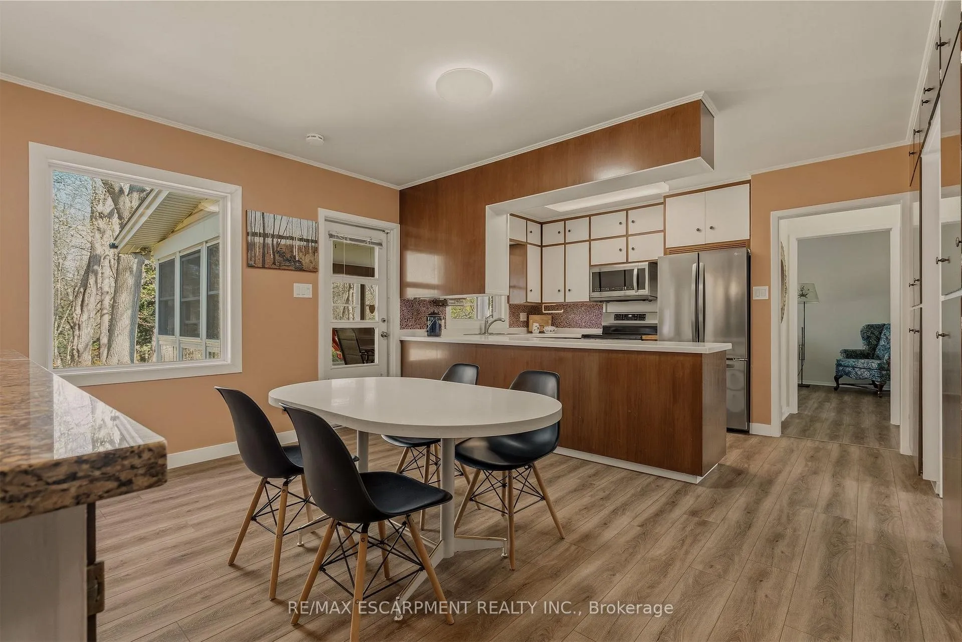Photo 13 of 88 Bertram Drive, Hamilton, Dundas — HOMEH