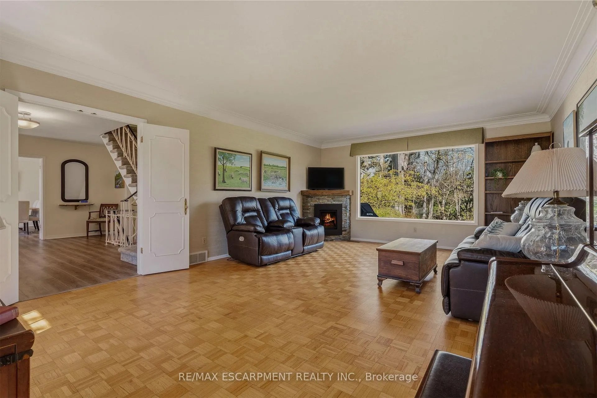 Photo 17 of 88 Bertram Drive, Hamilton, Dundas — HOMEH
