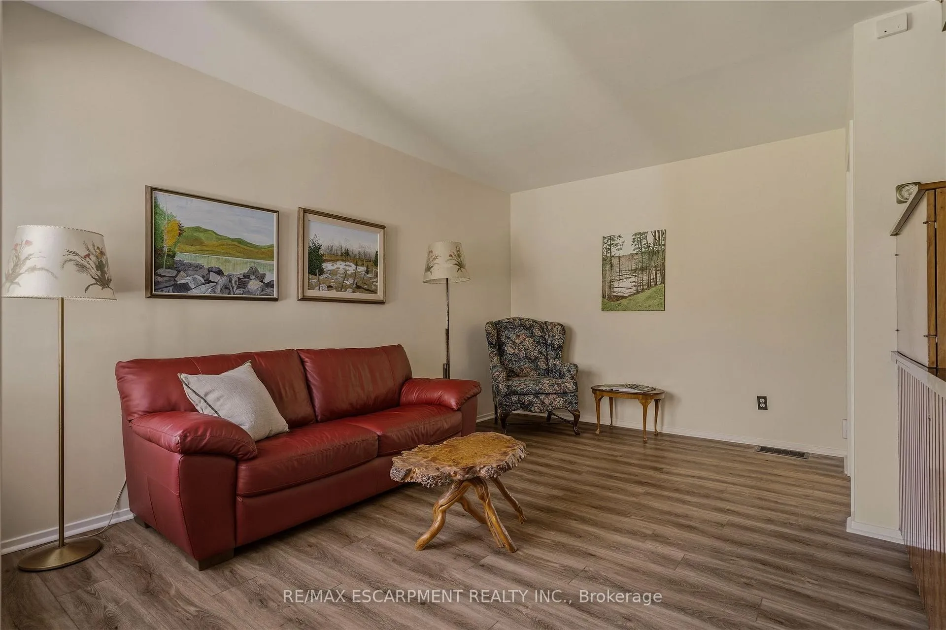 Photo 18 of 88 Bertram Drive, Hamilton, Dundas — HOMEH