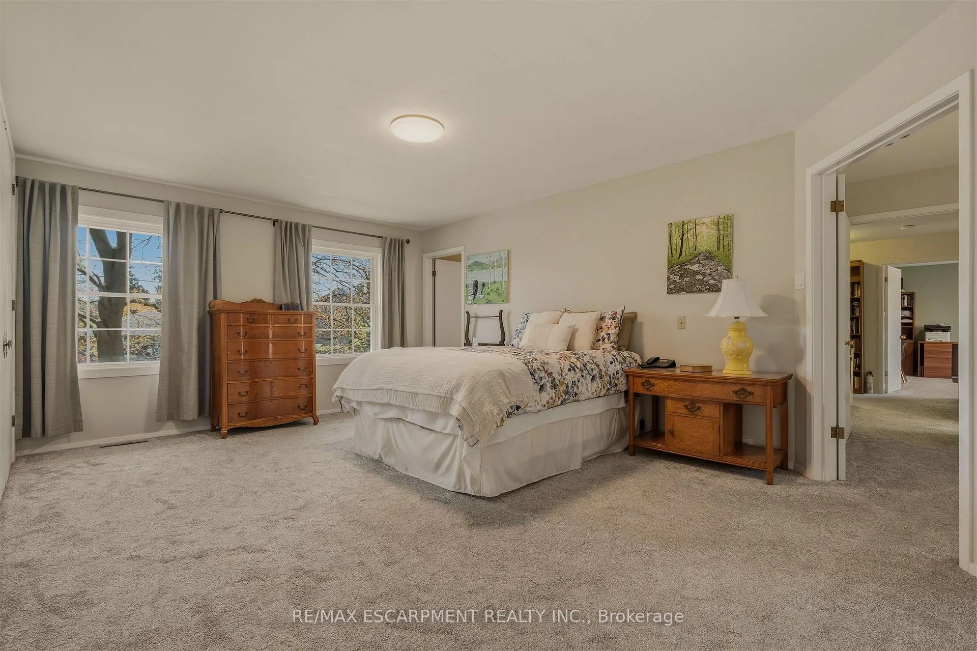 Photo 28 of 88 Bertram Drive, Hamilton, Dundas — HOMEH