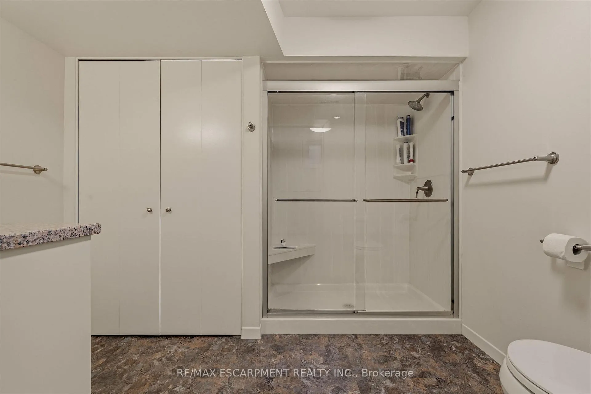 Photo 43 of 88 Bertram Drive, Hamilton, Dundas — HOMEH