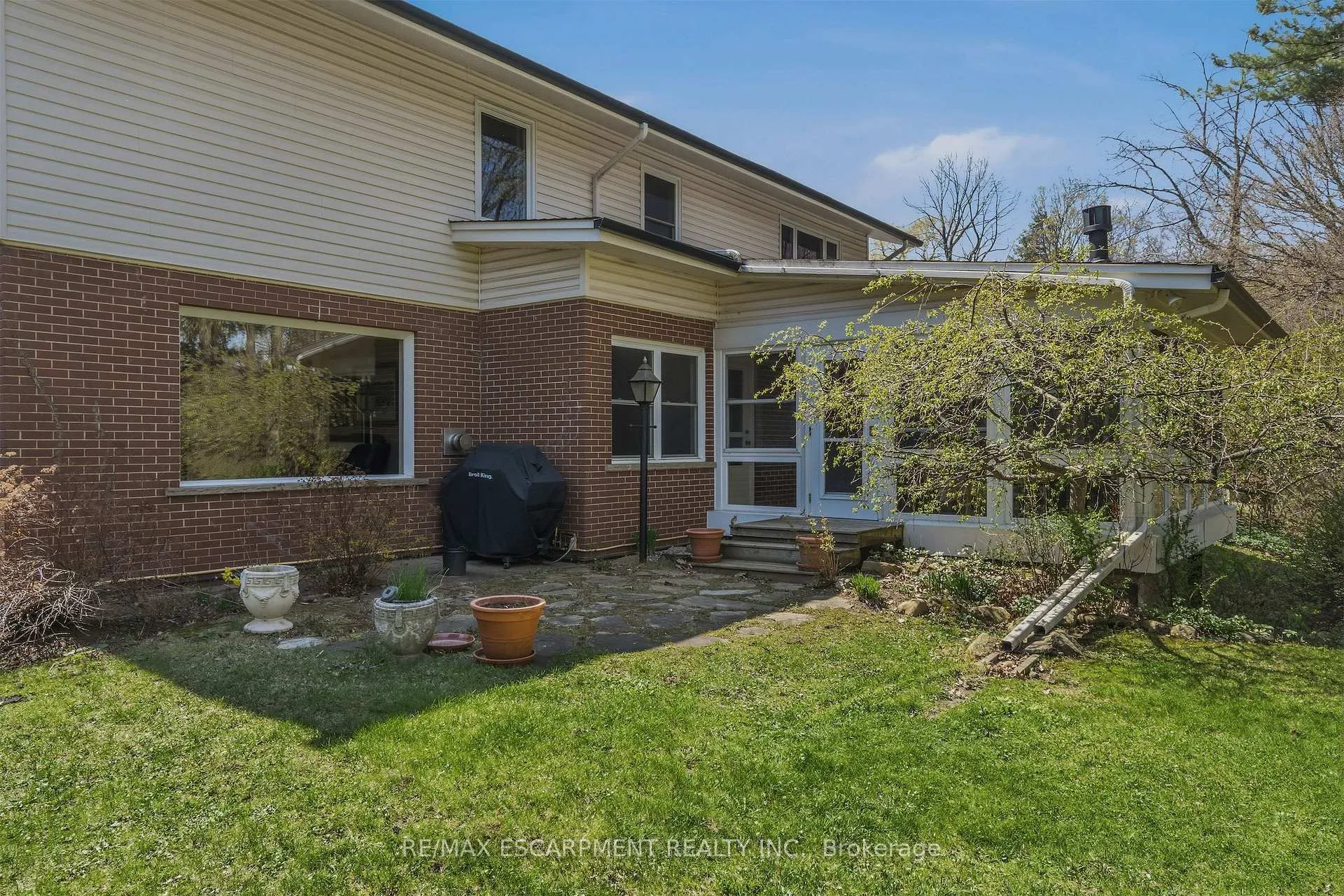 Photo 47 of 88 Bertram Drive, Hamilton, Dundas — HOMEH
