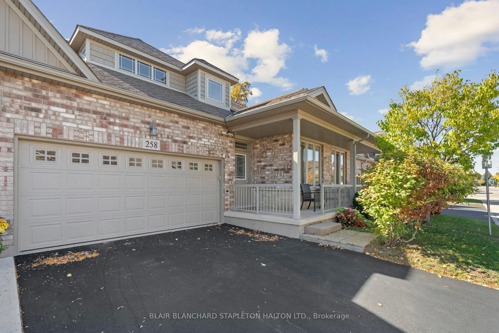 Photo 4 of Unit 258, 2120 Itabashi Way, Burlington, Tansley — HOMEH
