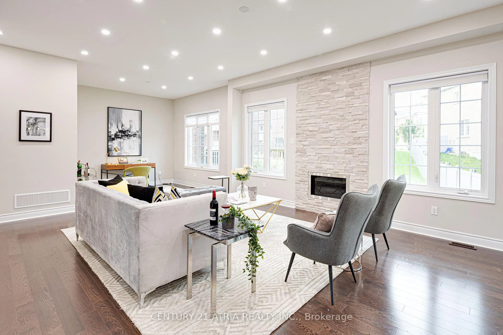 Photo 2 of 19 Match Point Court, Aurora, Aurora Estates — HOMEH