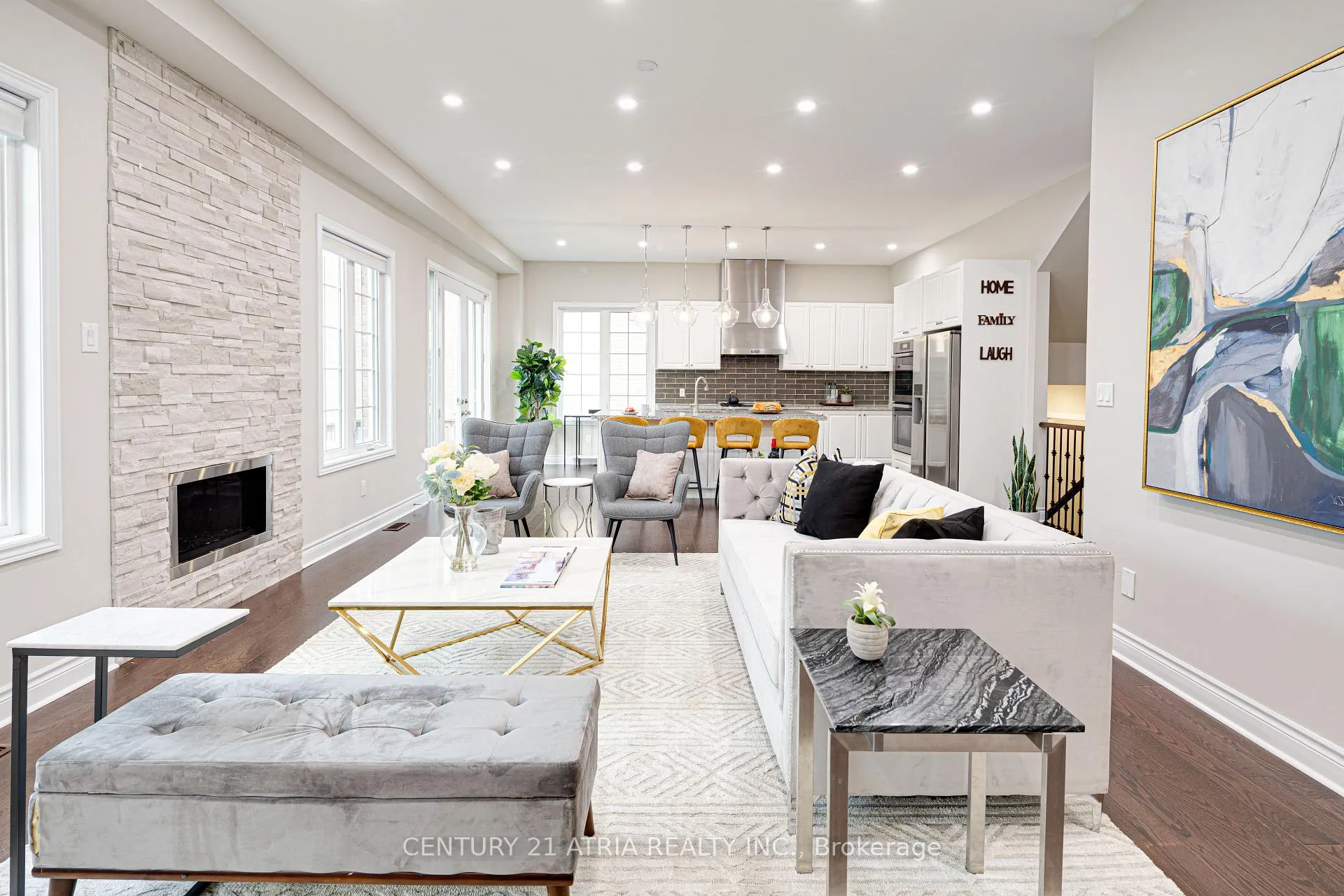 Photo 4 of 19 Match Point Court, Aurora, Aurora Estates — HOMEH