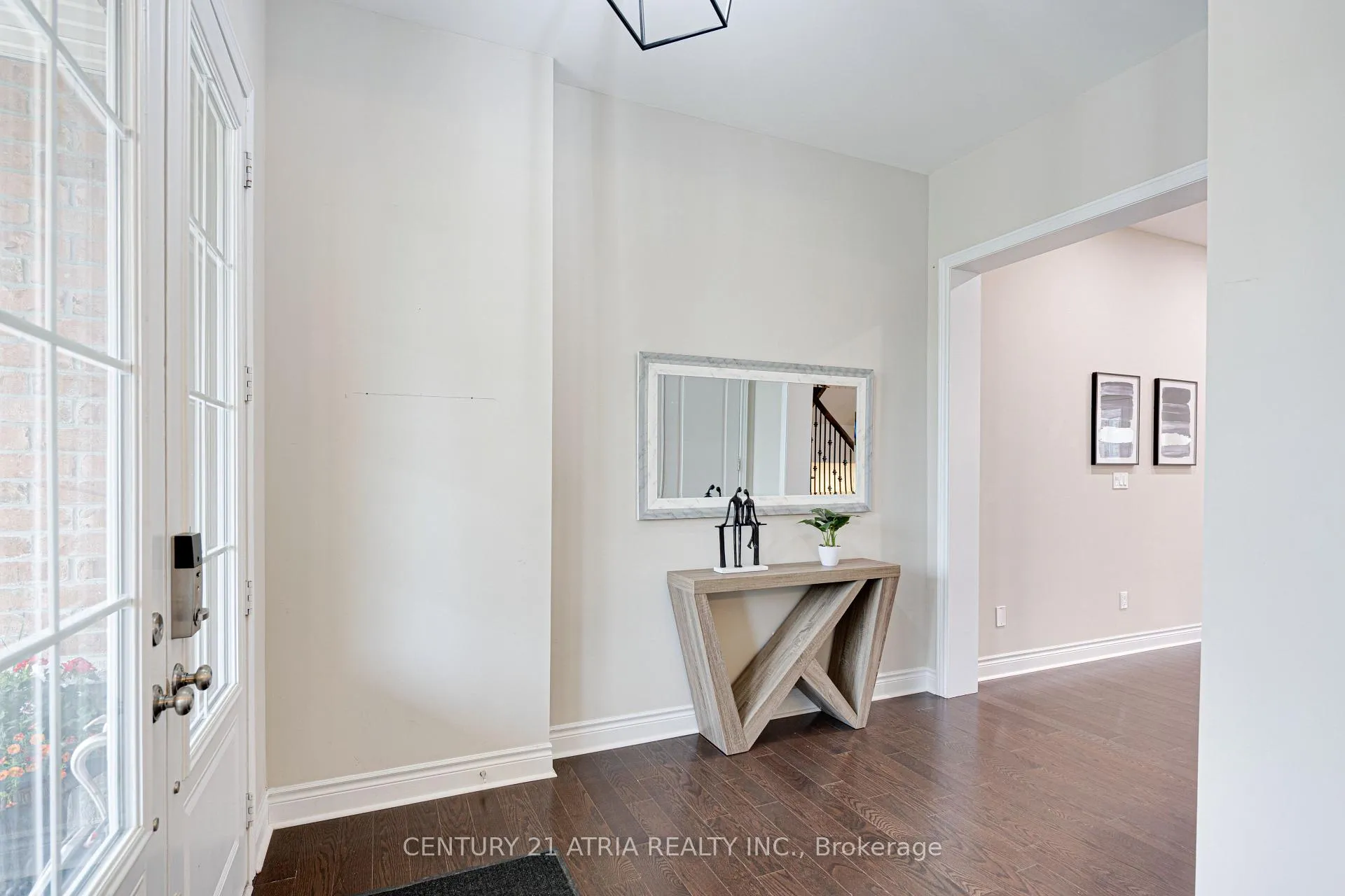 Photo 12 of 19 Match Point Court, Aurora, Aurora Estates — HOMEH