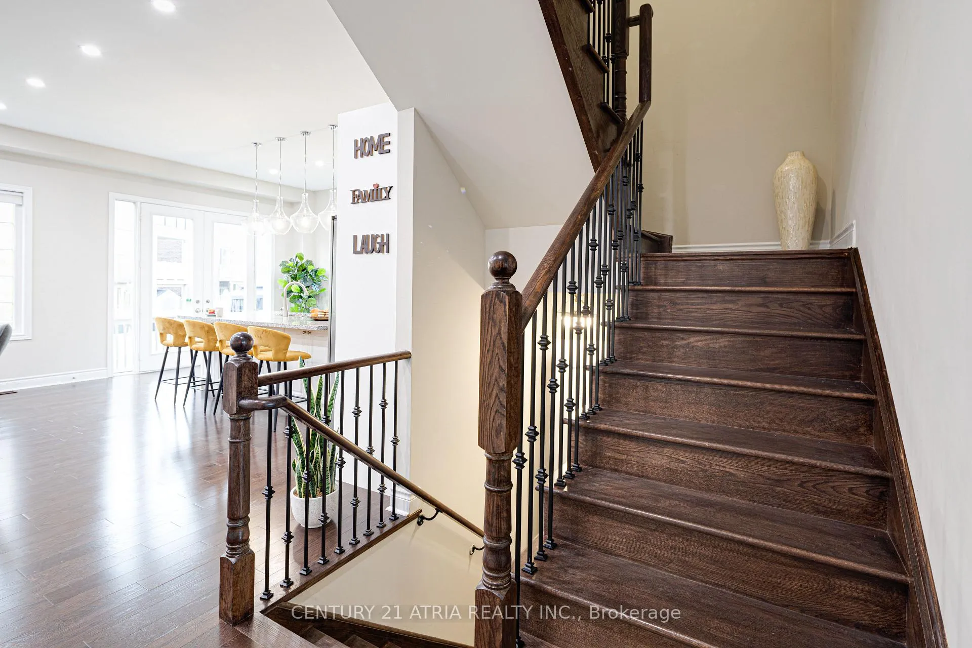 Photo 16 of 19 Match Point Court, Aurora, Aurora Estates — HOMEH