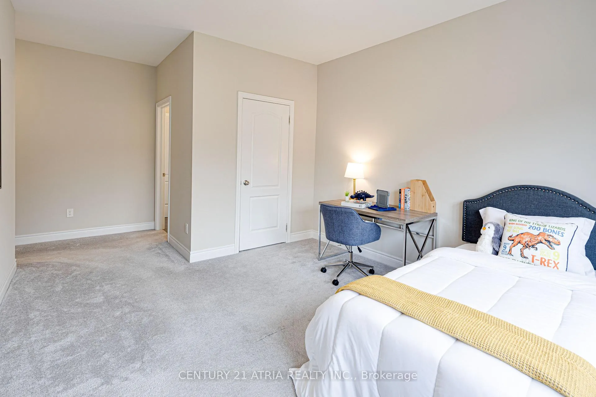 Photo 27 of 19 Match Point Court, Aurora, Aurora Estates — HOMEH