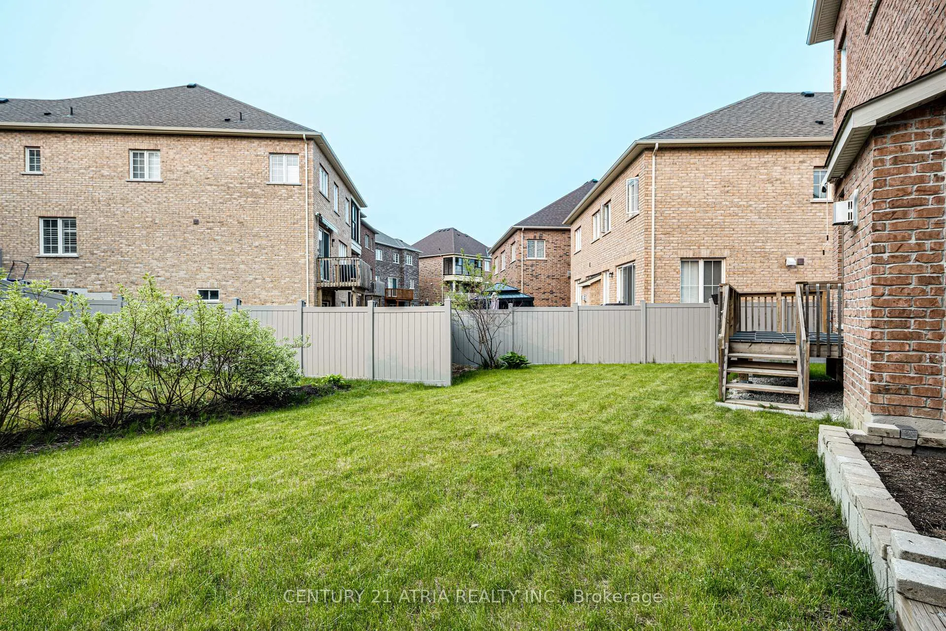 Photo 39 of 19 Match Point Court, Aurora, Aurora Estates — HOMEH