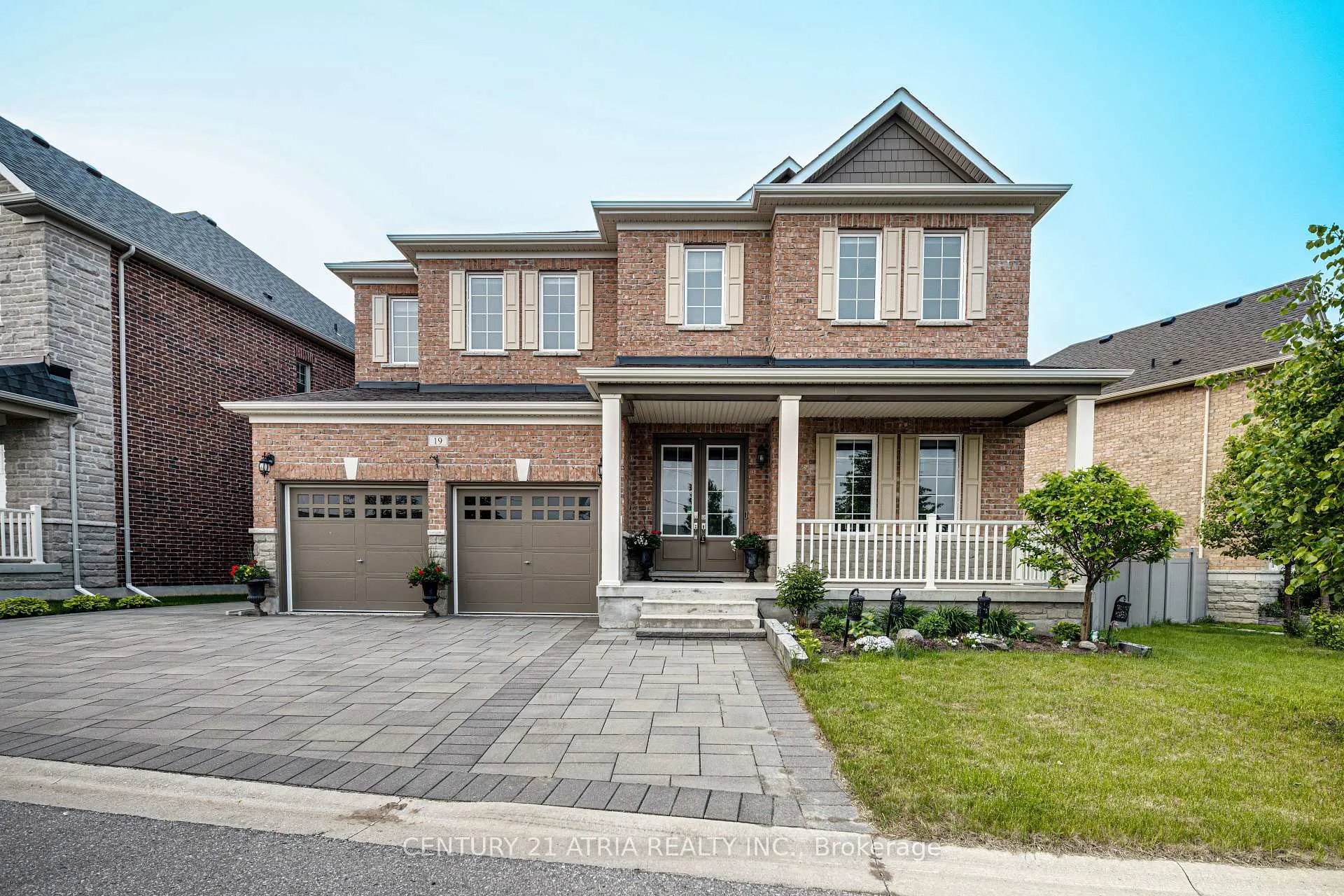 Photo 40 of 19 Match Point Court, Aurora, Aurora Estates — HOMEH