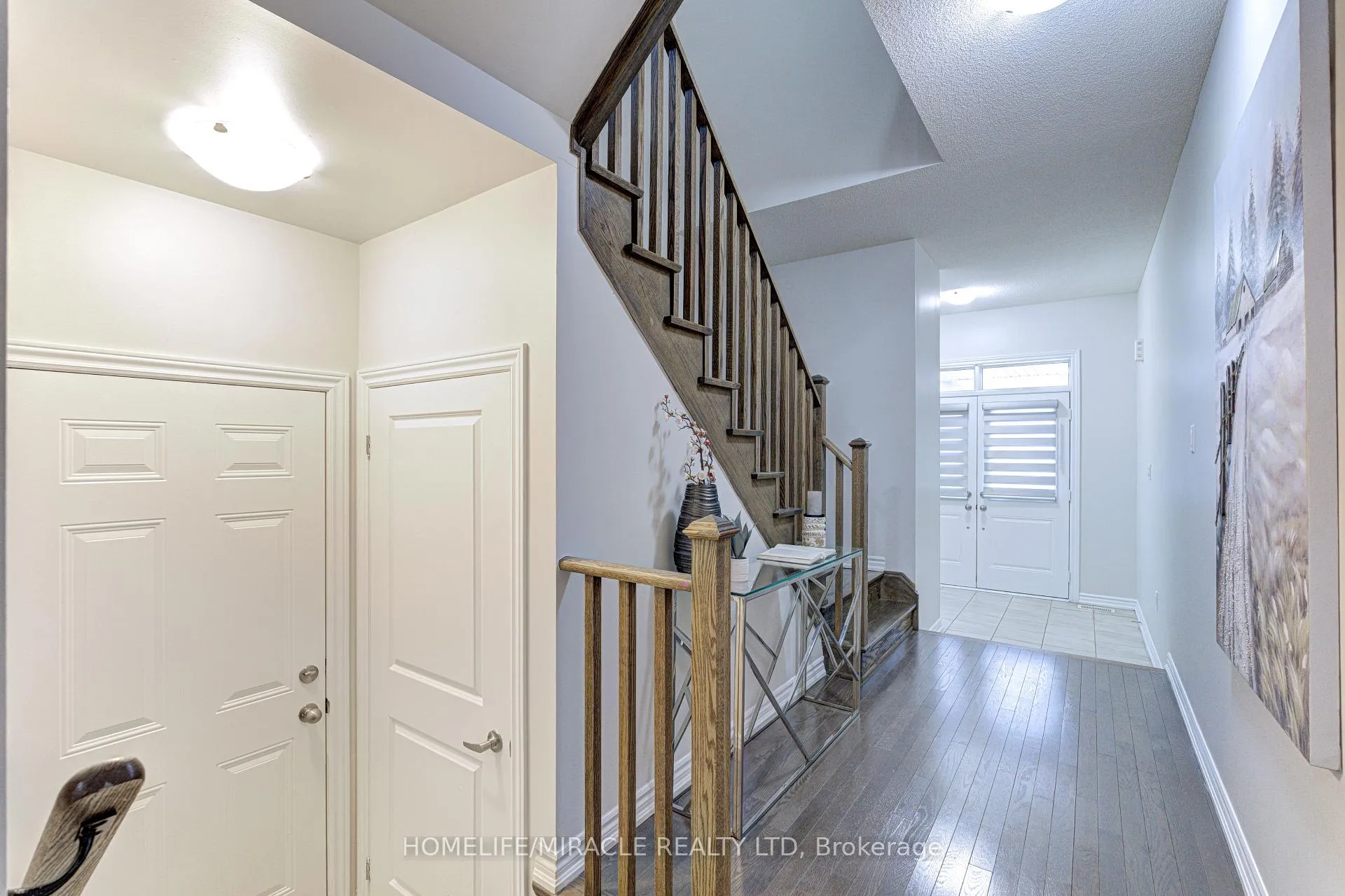 Photo 4 of 13 Truffle Court, Brampton, Northwest Brampton — HOMEH