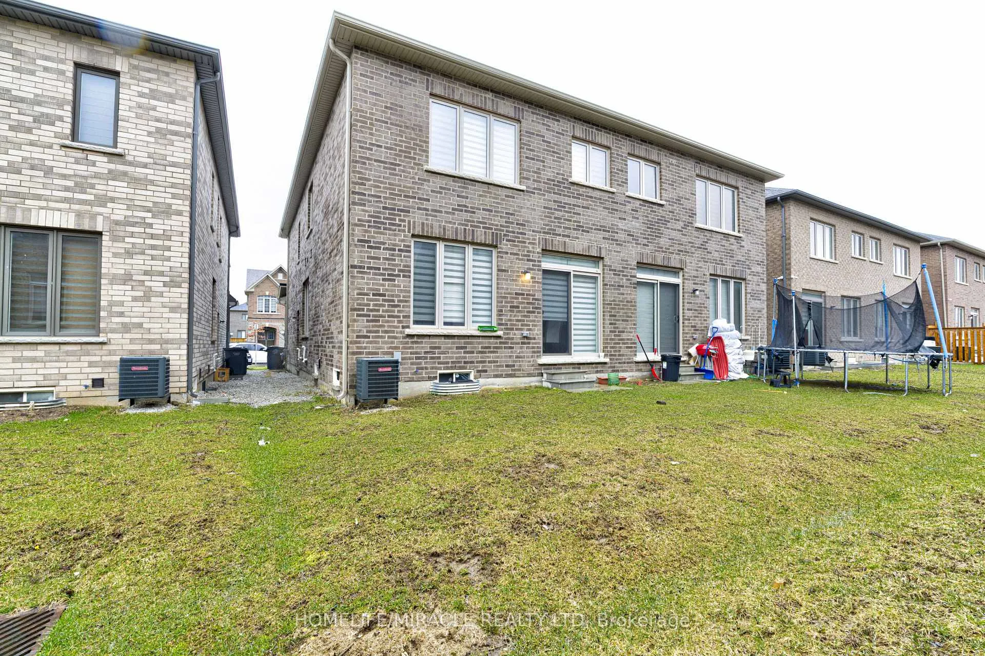 Photo 45 of 13 Truffle Court, Brampton, Northwest Brampton — HOMEH