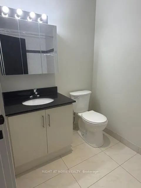 Photo 7 of Unit 1002, 3 Michael Power Place, Etobicoke, Islington-City Centre West — HOMEH