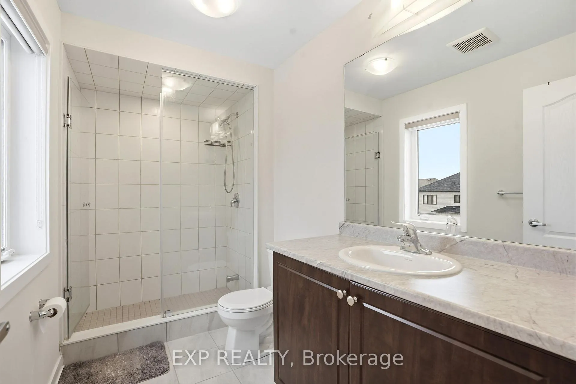 Photo 34 of 19 Hawick Crescent, Haldimand — HOMEH