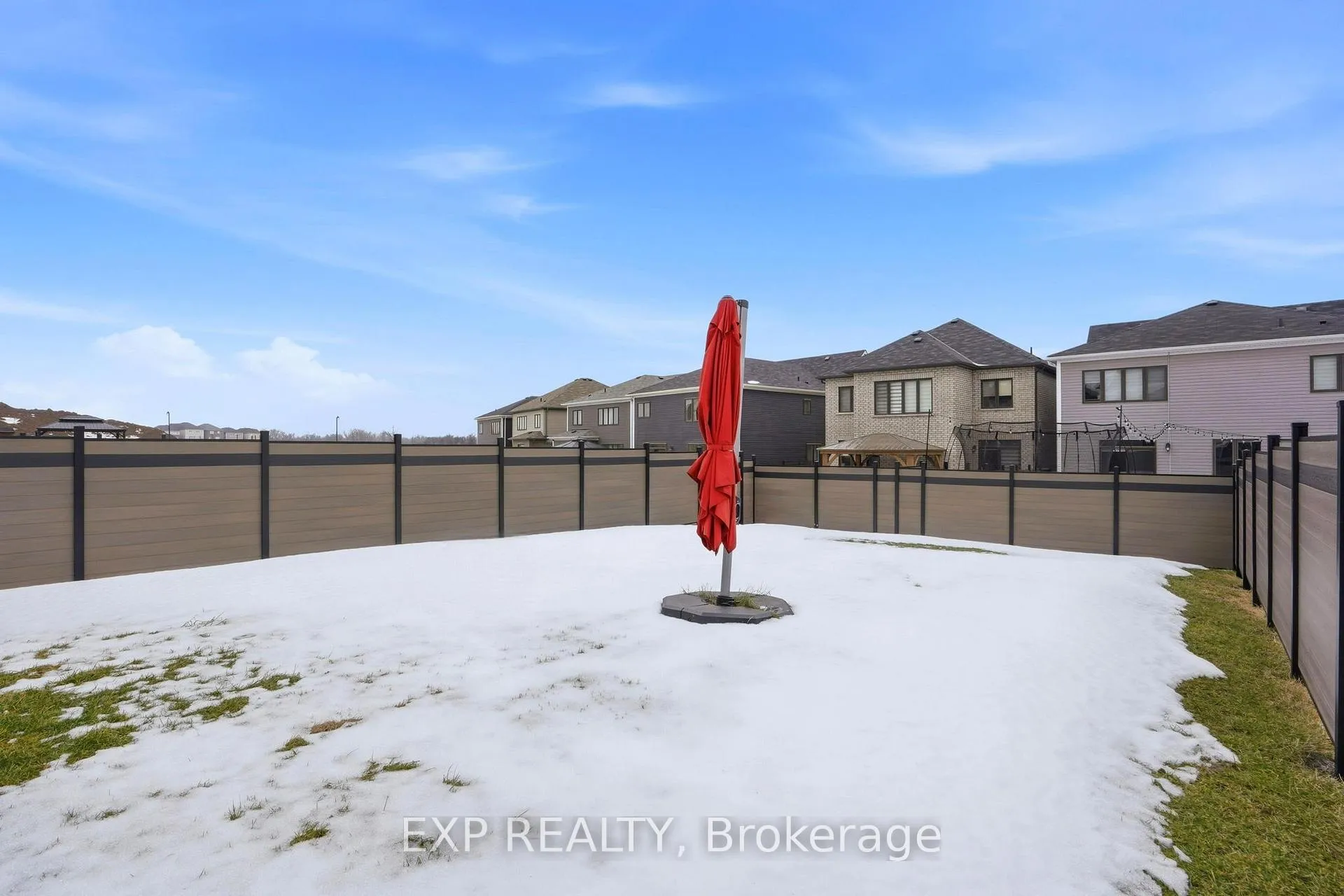 Photo 42 of 19 Hawick Crescent, Haldimand — HOMEH