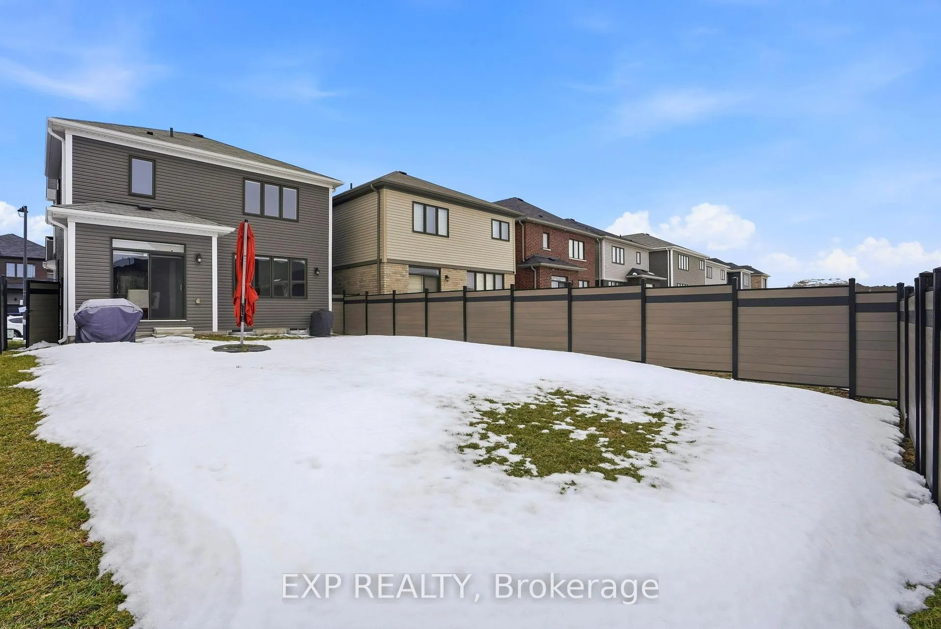 Photo 45 of 19 Hawick Crescent, Haldimand — HOMEH
