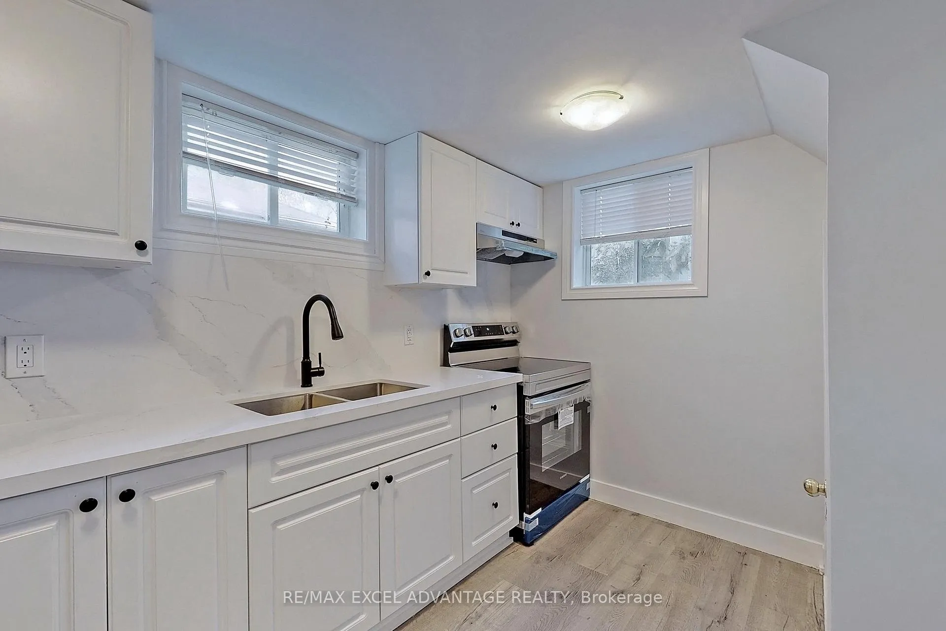 Photo 4 of Unit Lower, 469 Browning Street, Oshawa, Donevan — HOMEH