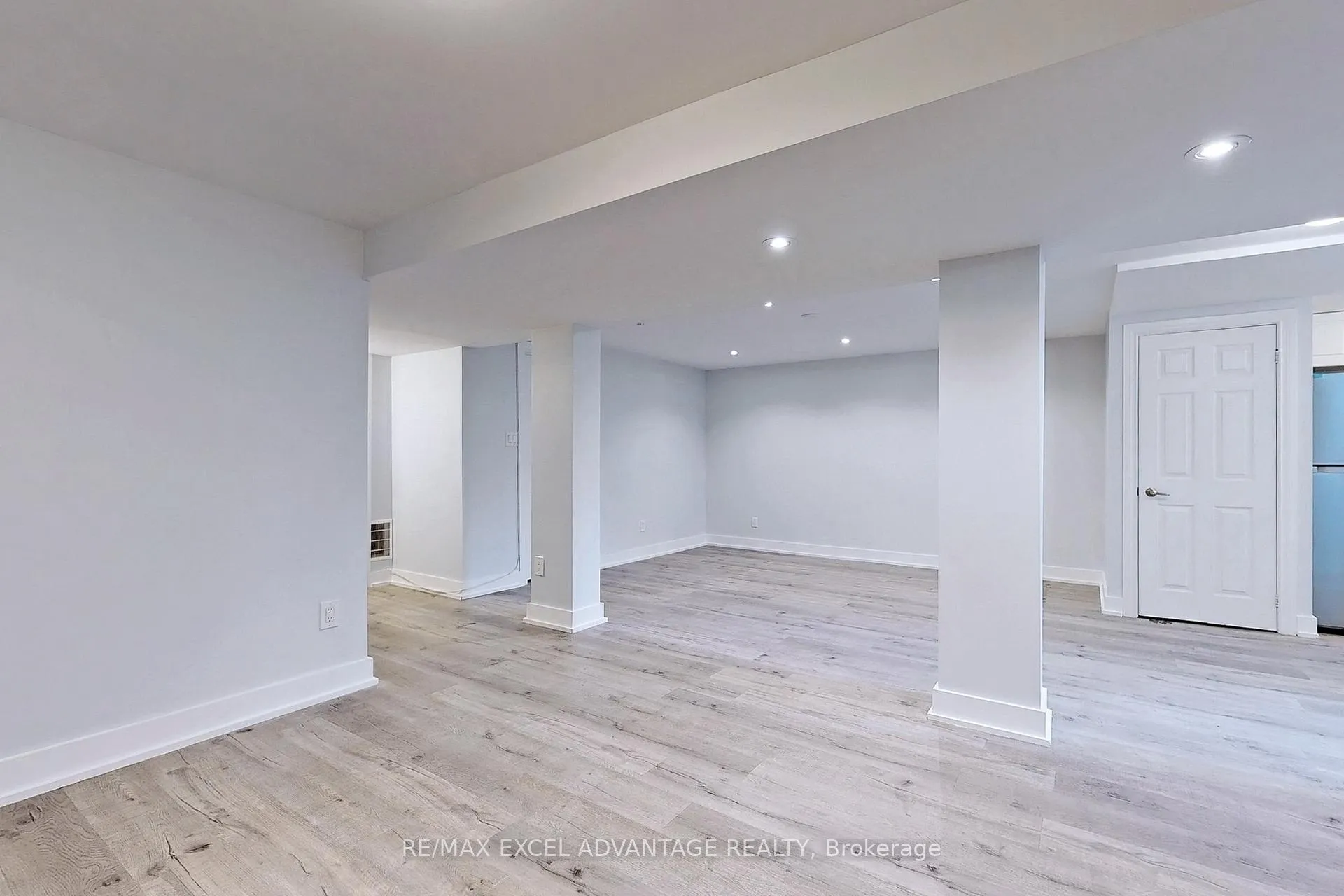 Photo 6 of Unit Lower, 469 Browning Street, Oshawa, Donevan — HOMEH