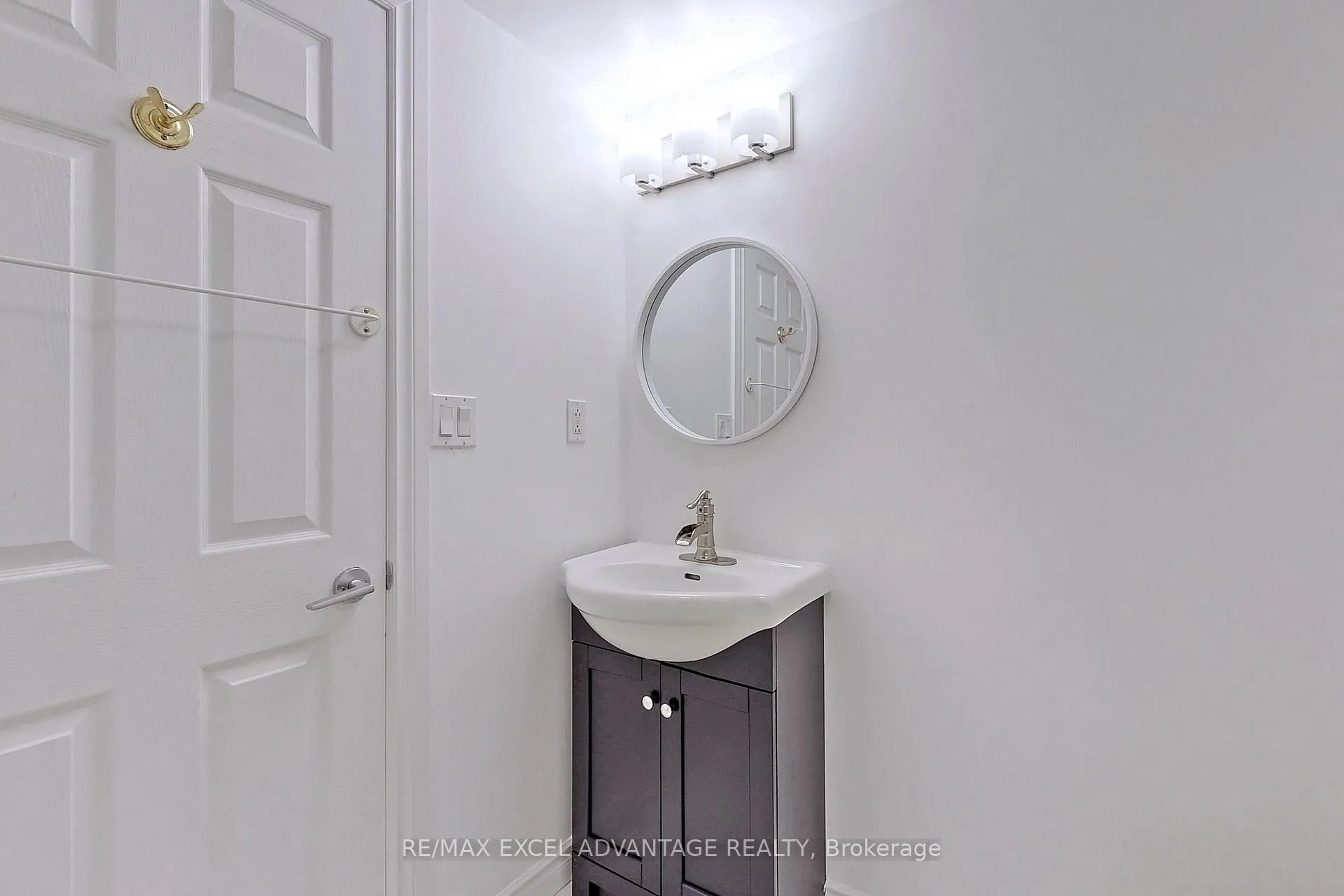 Photo 10 of Unit Lower, 469 Browning Street, Oshawa, Donevan — HOMEH