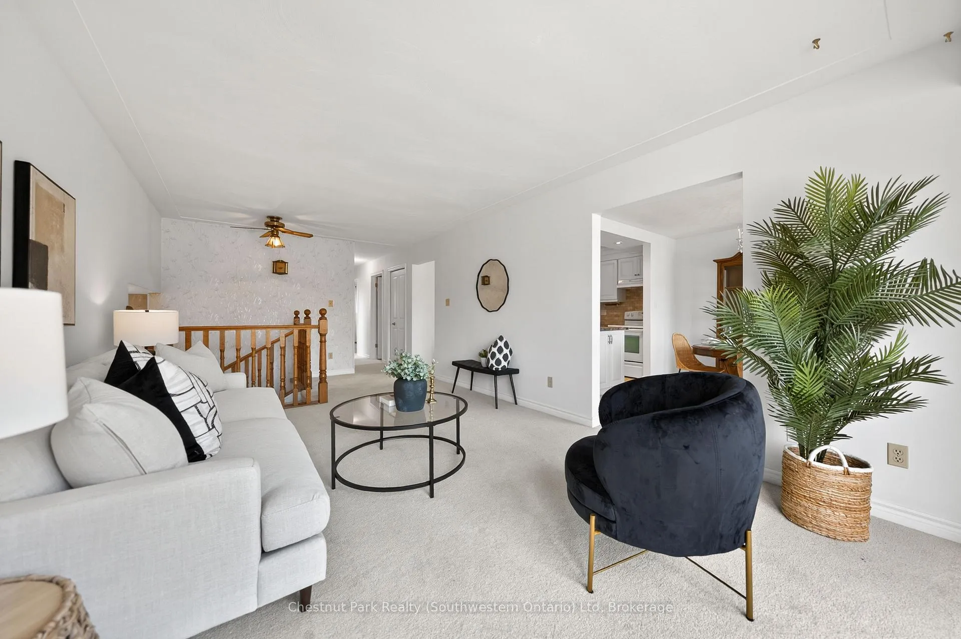 Photo 10 of 157 Oriole Parkway W, Woolwich — HOMEH