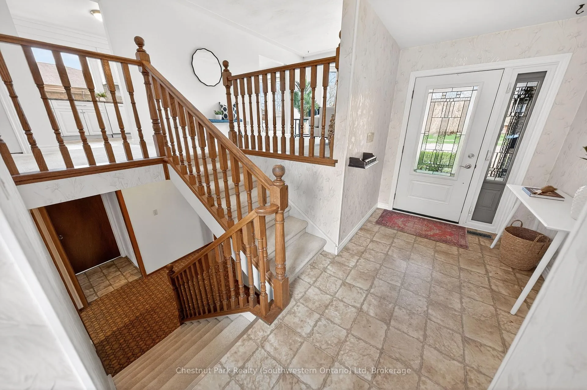 Photo 30 of 157 Oriole Parkway W, Woolwich — HOMEH