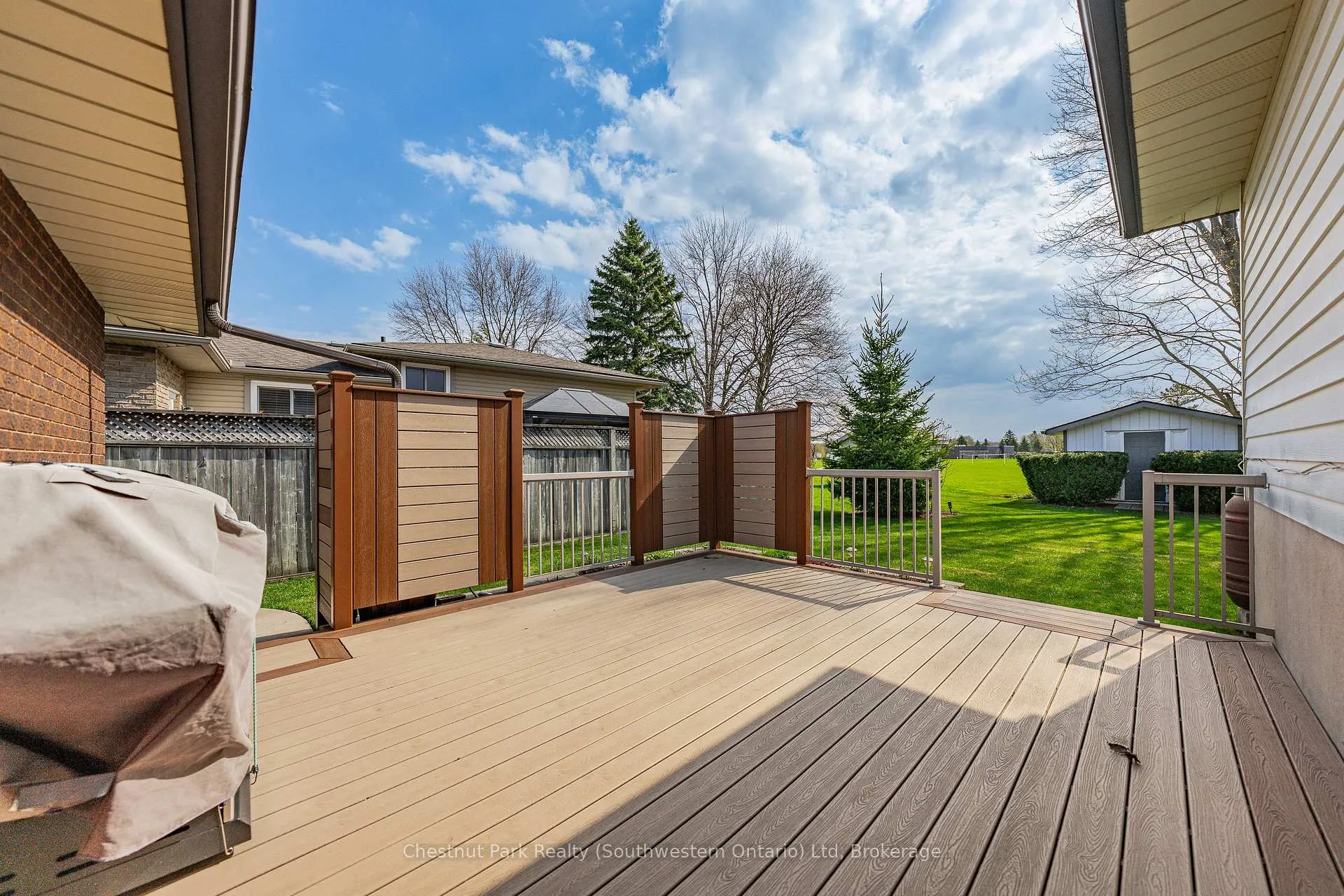 Photo 41 of 157 Oriole Parkway W, Woolwich — HOMEH