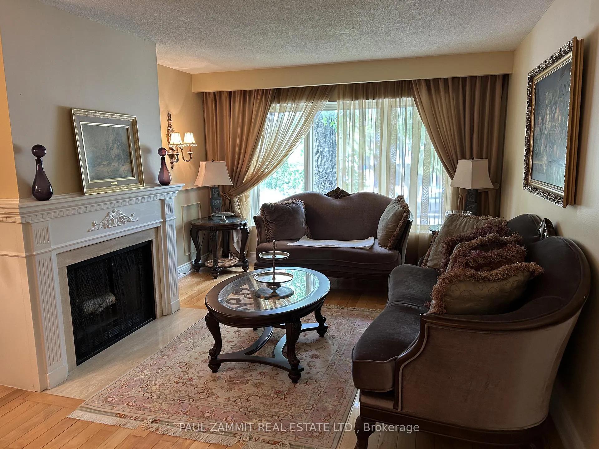 Photo 2 of 37 Aileen Road, Markham, Aileen-Willowbrook — HOMEH