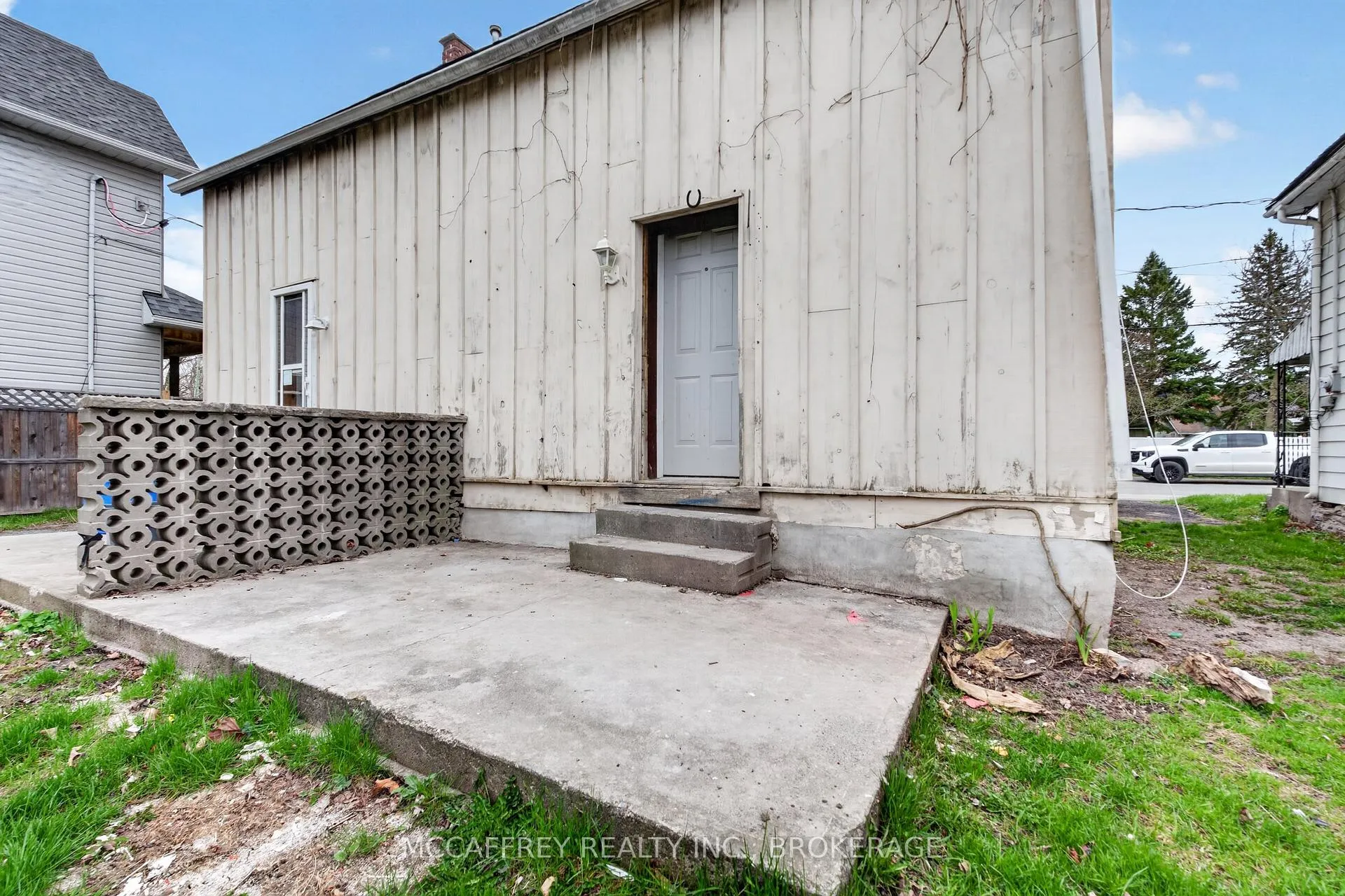 Photo 13 of 45 Isabella Street E, Greater Napanee — HOMEH