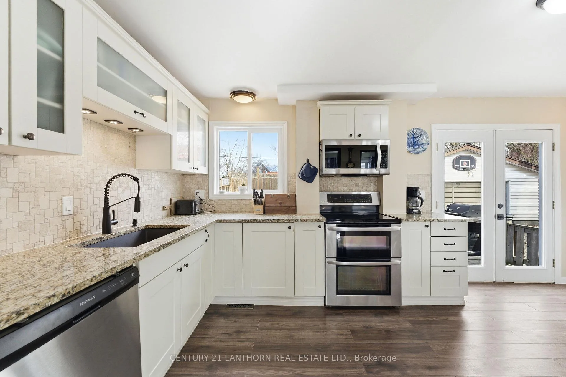 Photo 14 of 29 Valleyview Crescent, Belleville, Belleville Ward — HOMEH