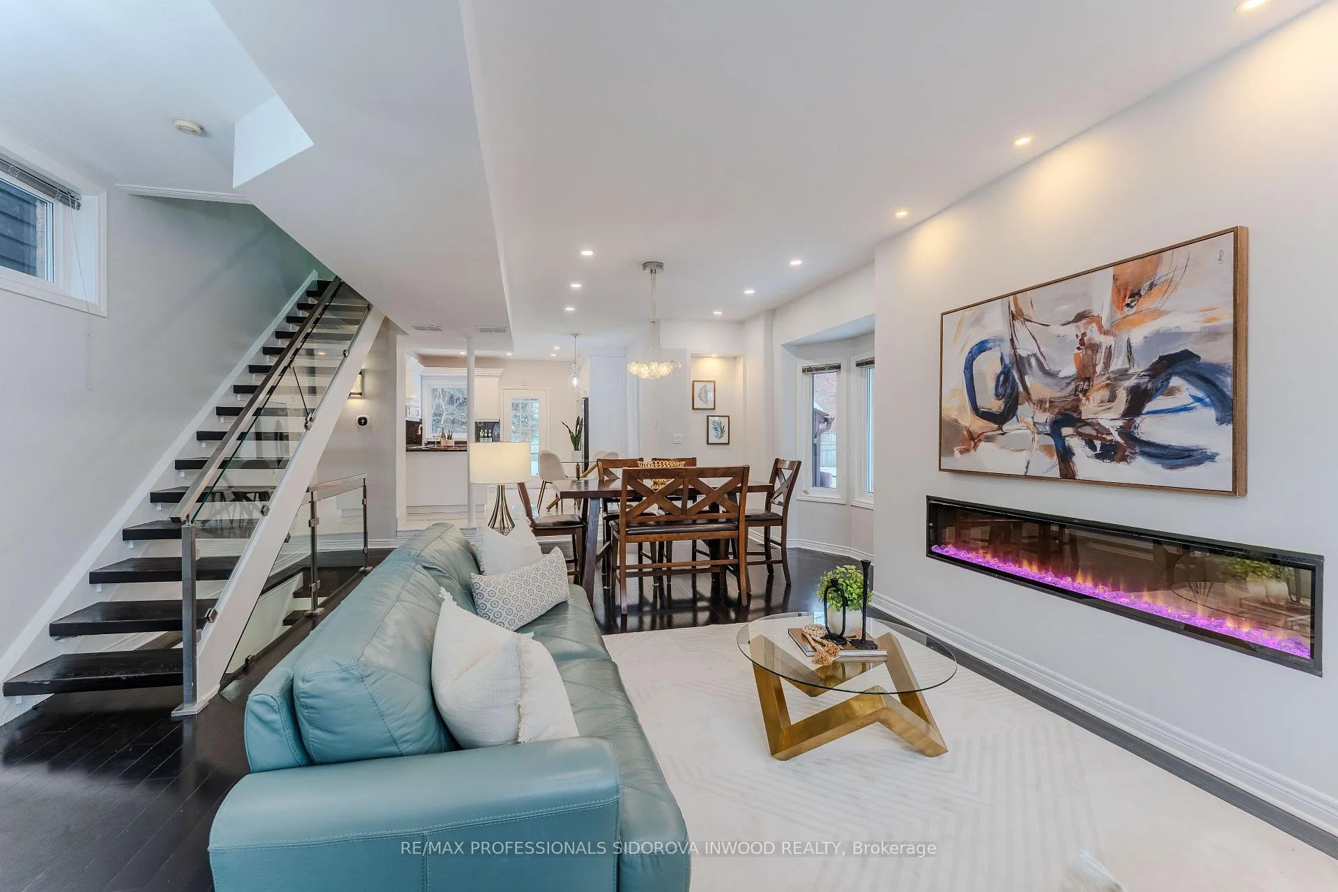Photo 3 of 30 Boustead Avenue, Toronto, High Park-Swansea — HOMEH