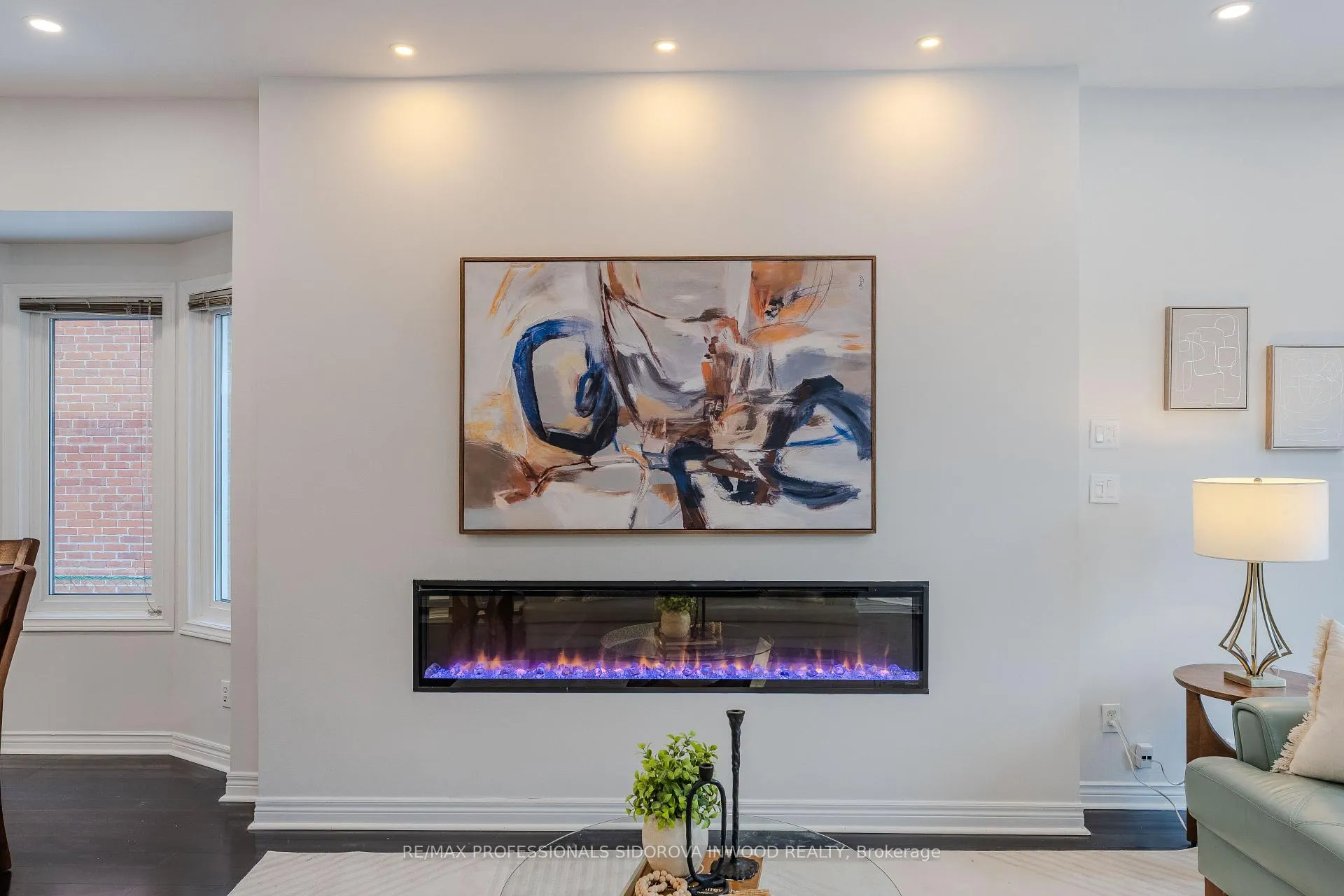 Photo 10 of 30 Boustead Avenue, Toronto, High Park-Swansea — HOMEH