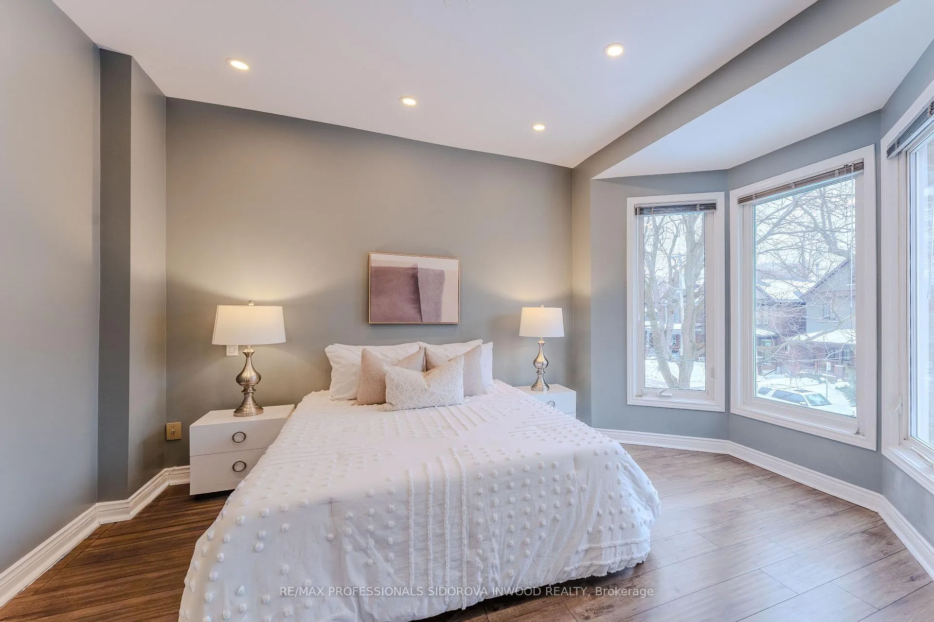 Photo 17 of 30 Boustead Avenue, Toronto, High Park-Swansea — HOMEH