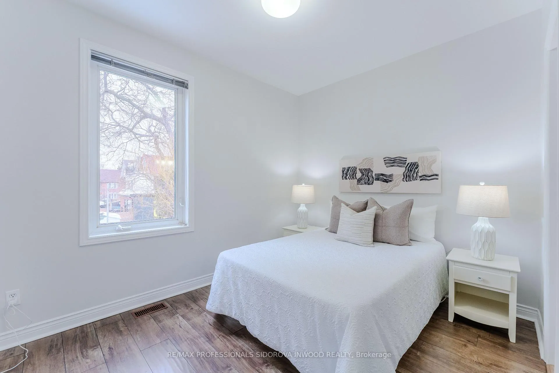 Photo 20 of 30 Boustead Avenue, Toronto, High Park-Swansea — HOMEH