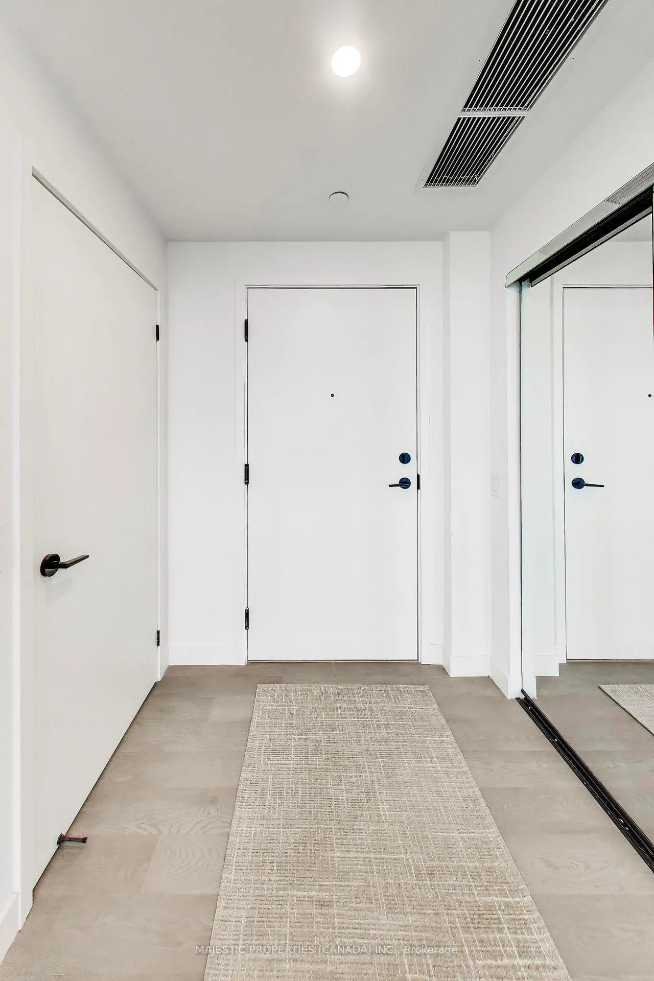 Photo 4 of Unit 1304, 1050 Eastern Avenue, Toronto, Greenwood-Coxwell — HOMEH