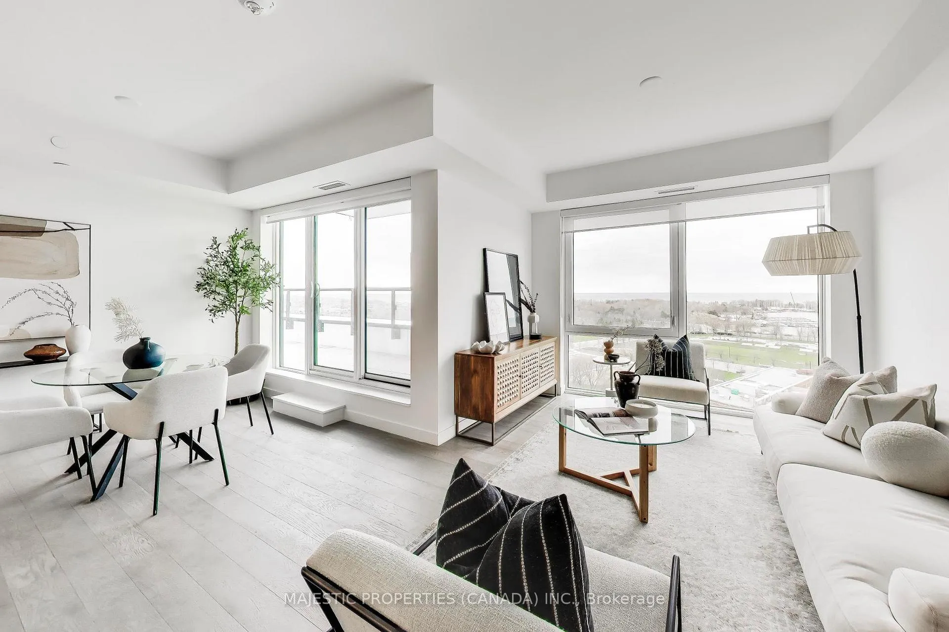 Photo 5 of Unit 1304, 1050 Eastern Avenue, Toronto, Greenwood-Coxwell — HOMEH