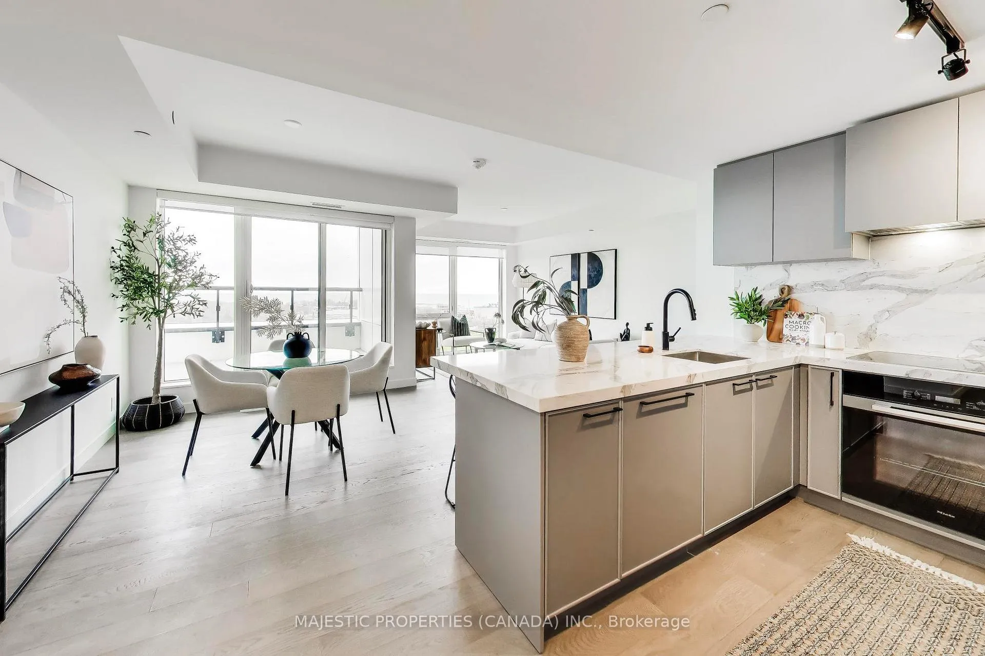 Photo 11 of Unit 1304, 1050 Eastern Avenue, Toronto, Greenwood-Coxwell — HOMEH