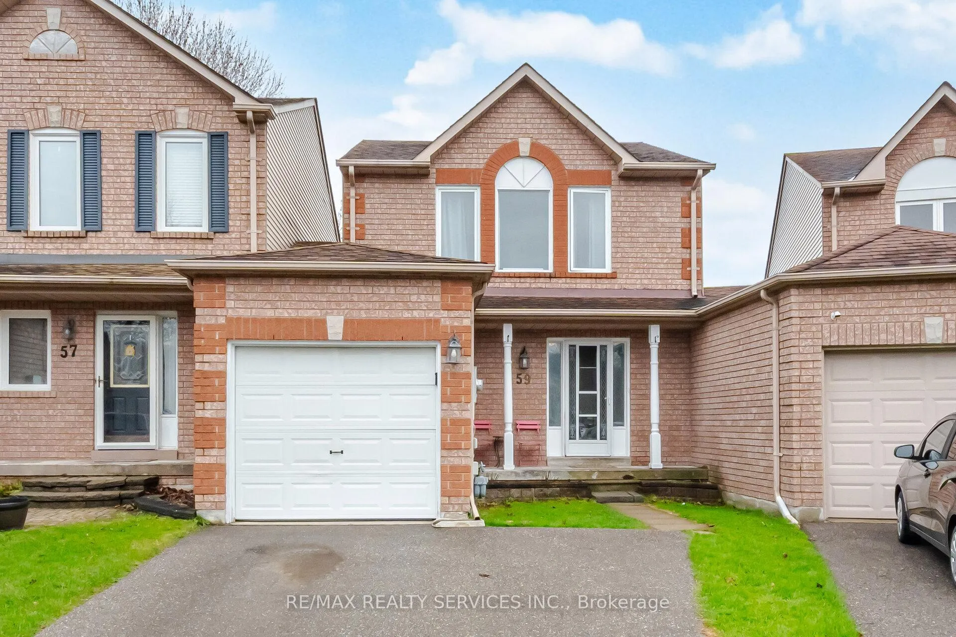 Front of 59 Fry Crescent