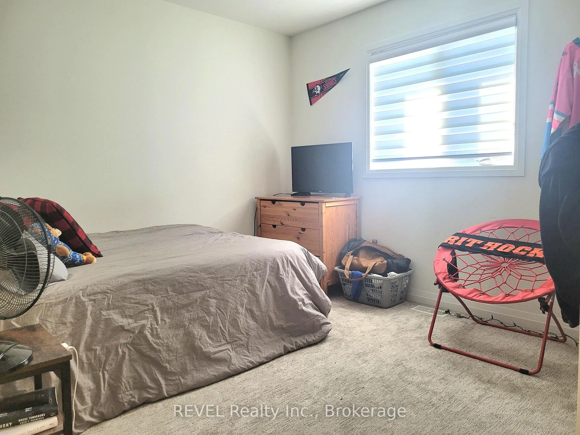 Photo 15 of 171 Bur Oak Drive, Thorold, Confederation Heights — HOMEH