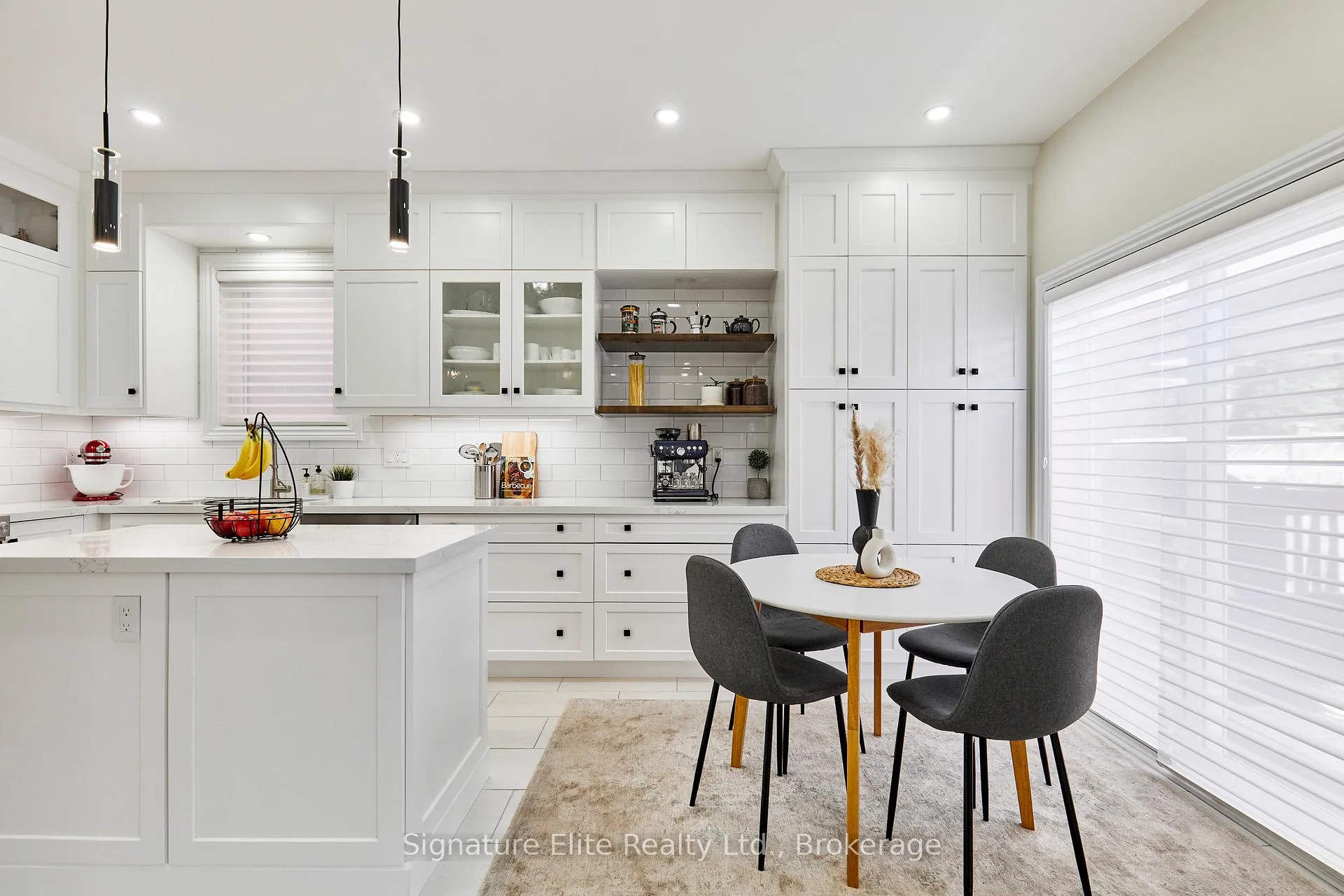 Photo 14 of 39 Perivale Gardens, Aurora, Bayview Wellington — HOMEH