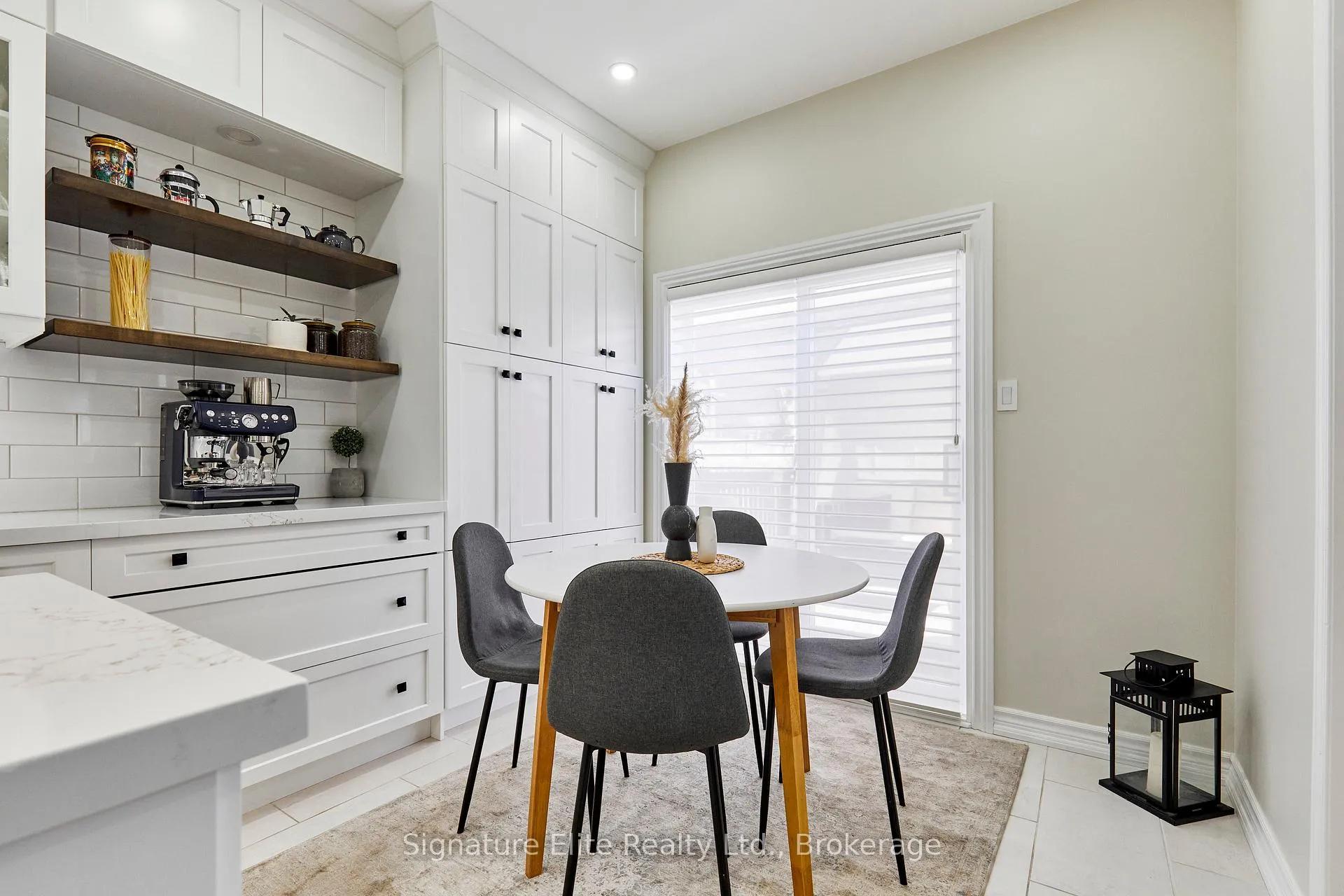 Photo 15 of 39 Perivale Gardens, Aurora, Bayview Wellington — HOMEH
