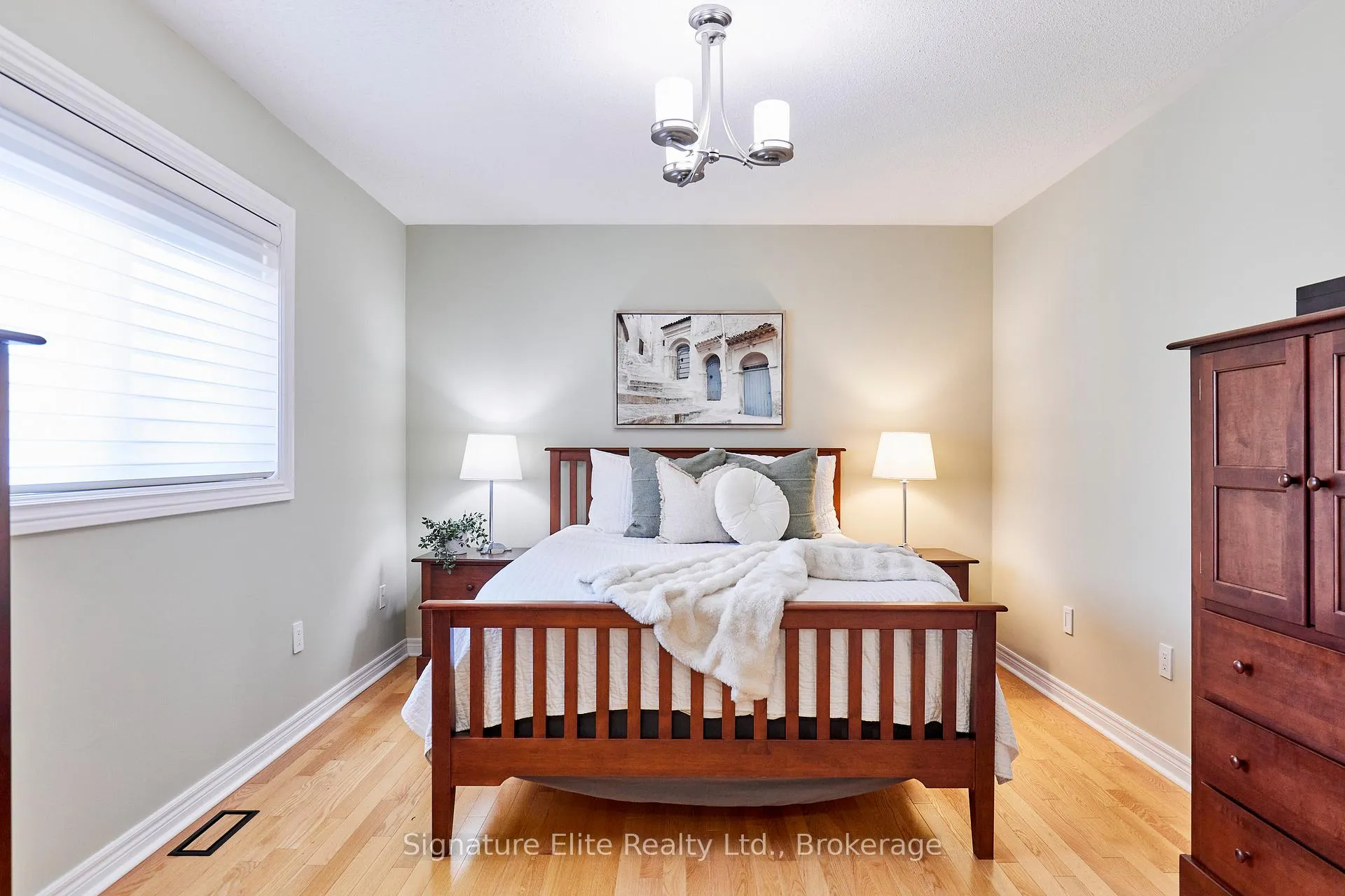 Photo 22 of 39 Perivale Gardens, Aurora, Bayview Wellington — HOMEH