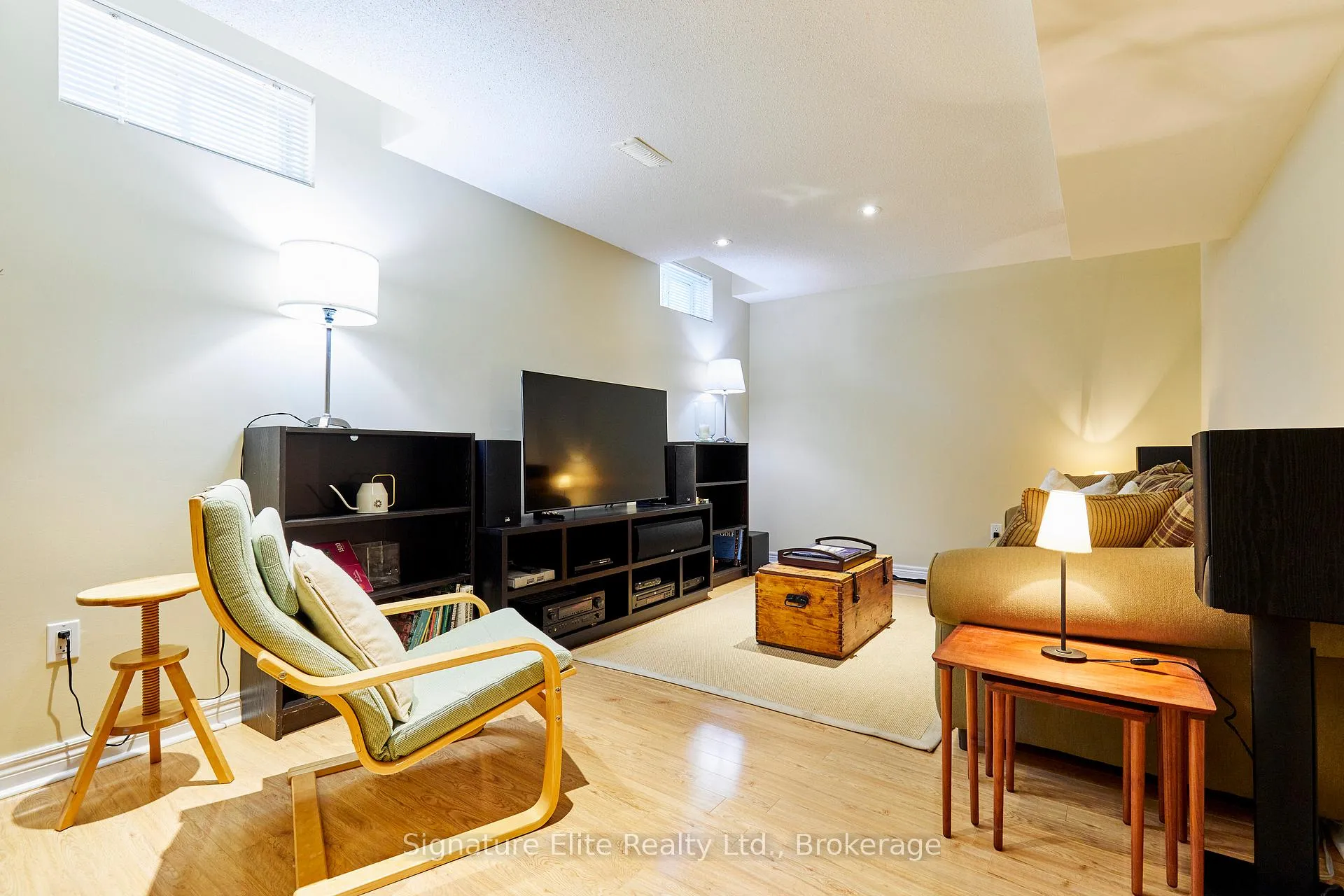 Photo 33 of 39 Perivale Gardens, Aurora, Bayview Wellington — HOMEH