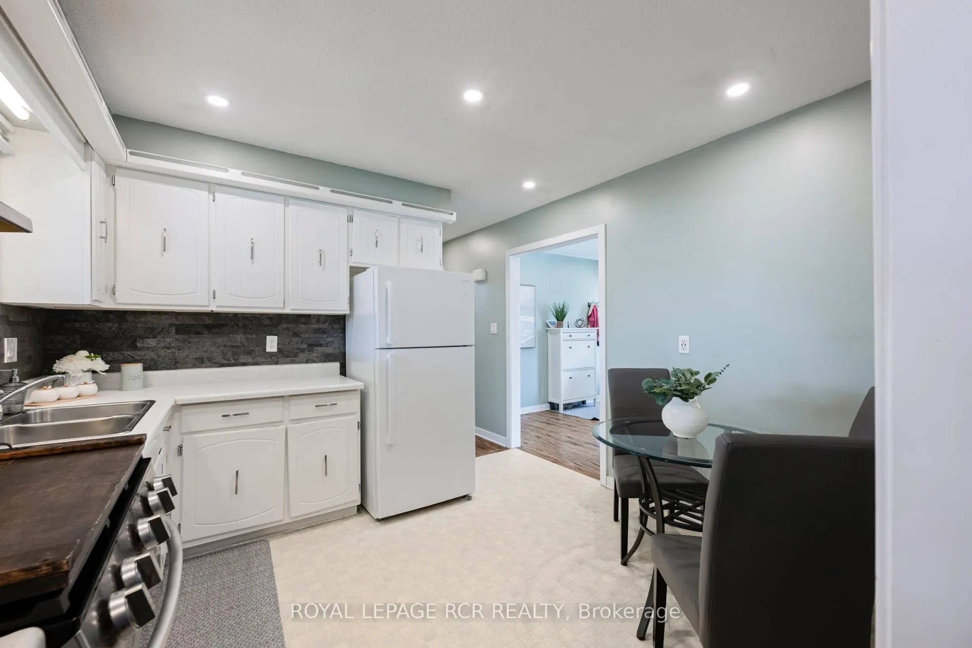 Photo 5 of 65 Marklane Street, Minto — HOMEH