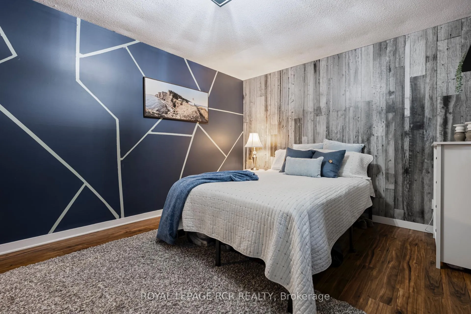 Photo 10 of 65 Marklane Street, Minto — HOMEH