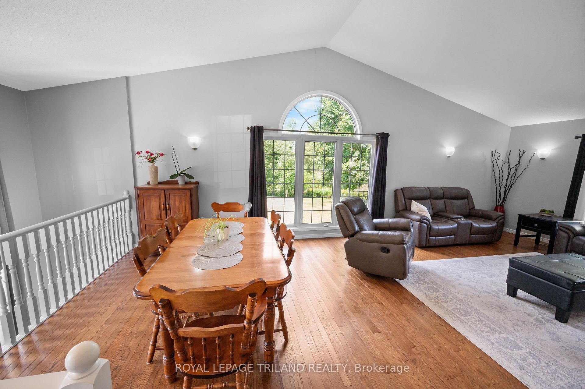 Photo 8 of 2670 Putnam Road, Thames Centre, Putnam — HOMEH