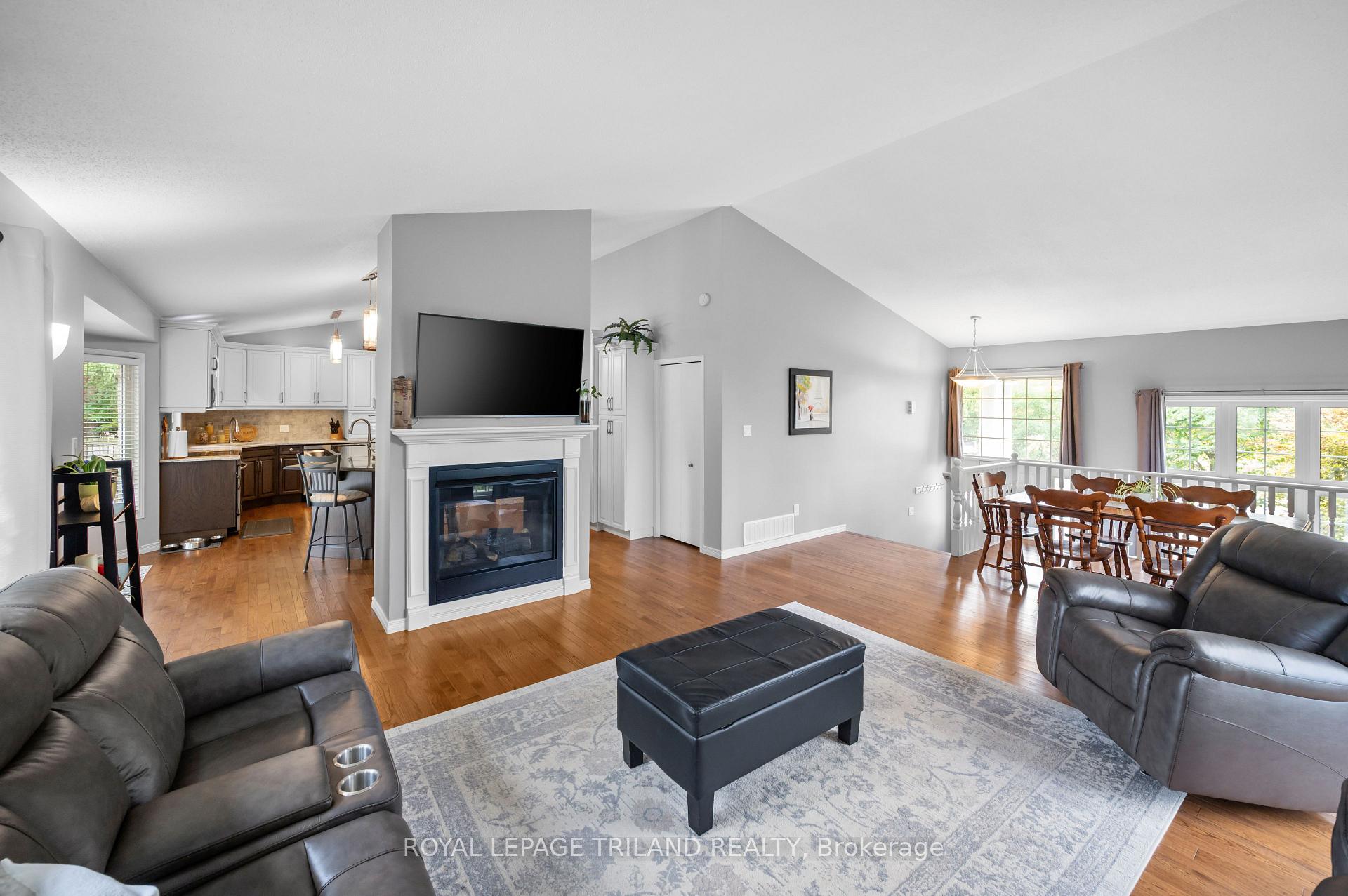 Photo 11 of 2670 Putnam Road, Thames Centre, Putnam — HOMEH