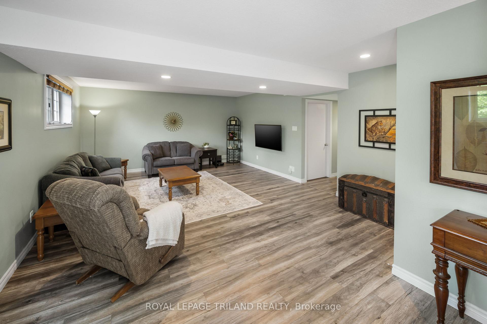 Photo 25 of 2670 Putnam Road, Thames Centre, Putnam — HOMEH