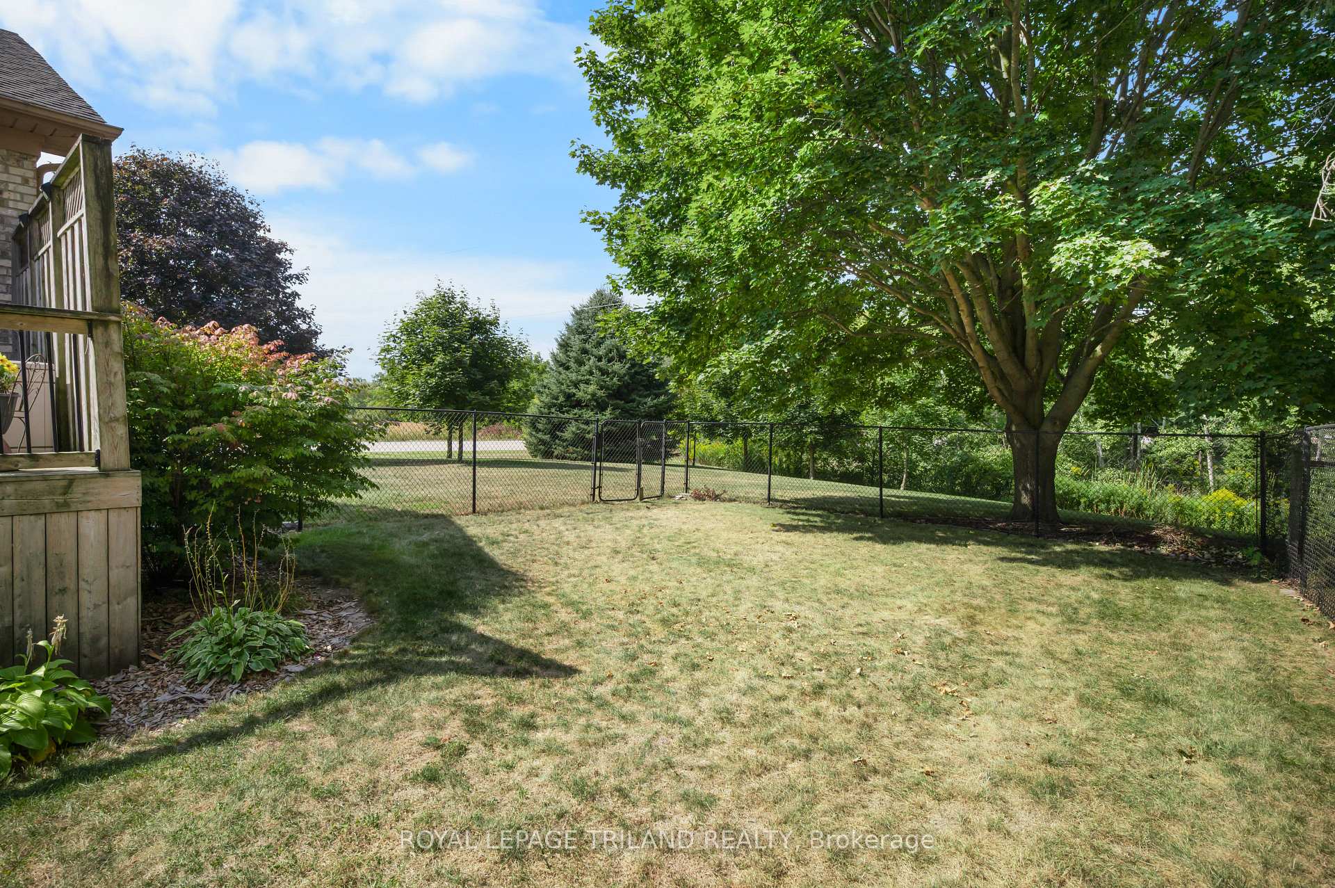 Photo 44 of 2670 Putnam Road, Thames Centre, Putnam — HOMEH