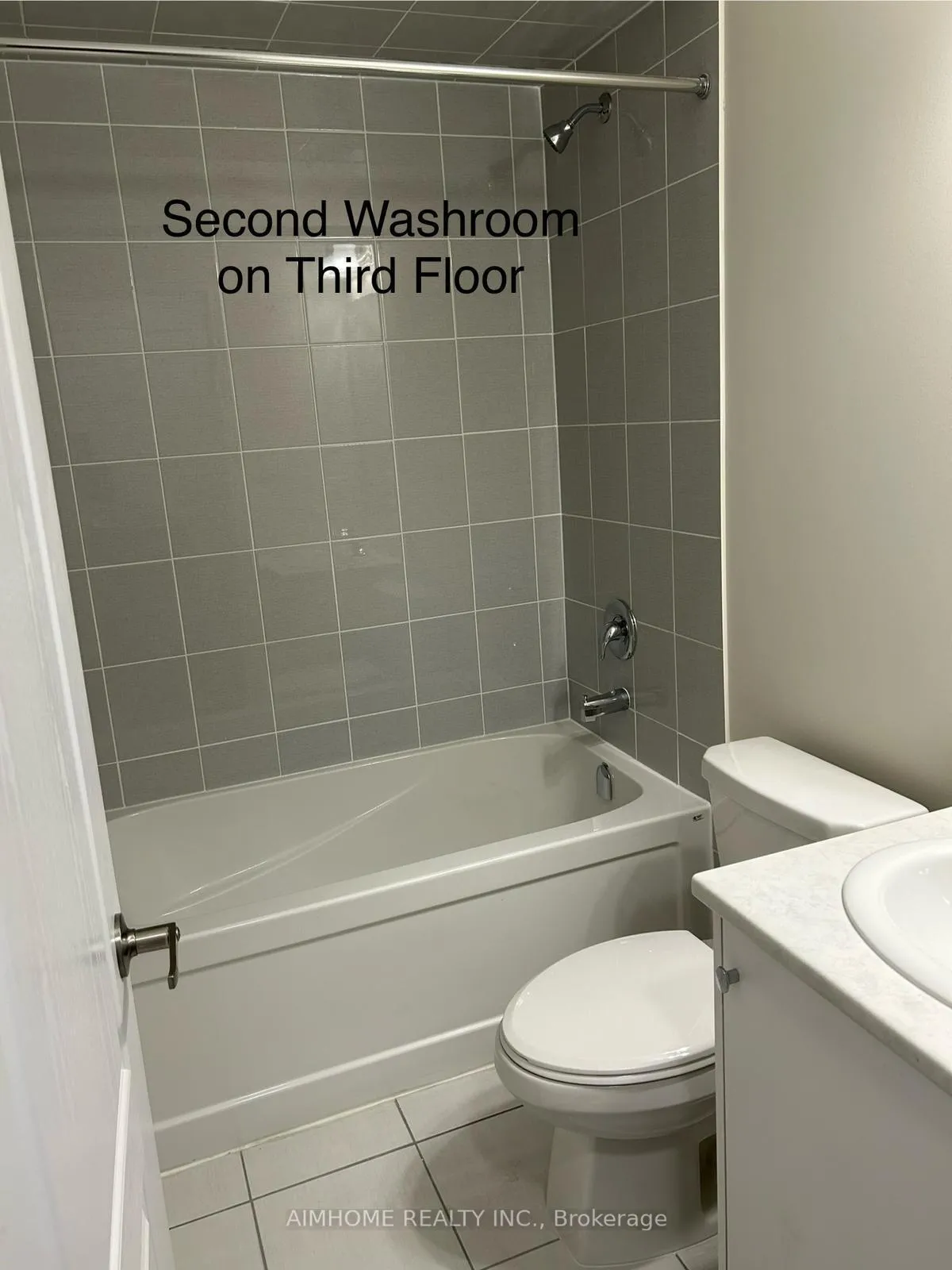 Photo 11 of 2089 Prestonvale Road, Clarington, Courtice — HOMEH